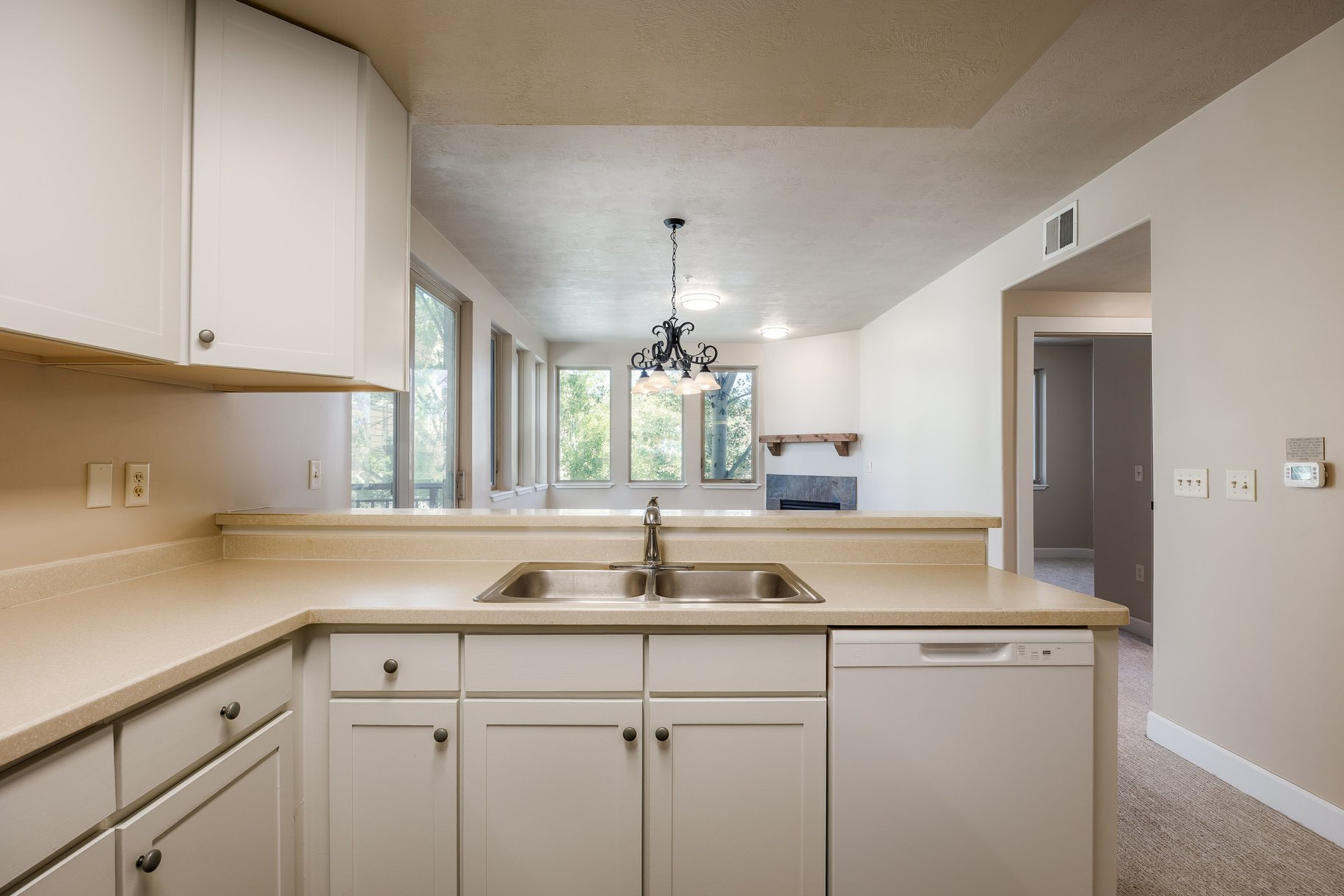 6605 Overland Drive Unit 208