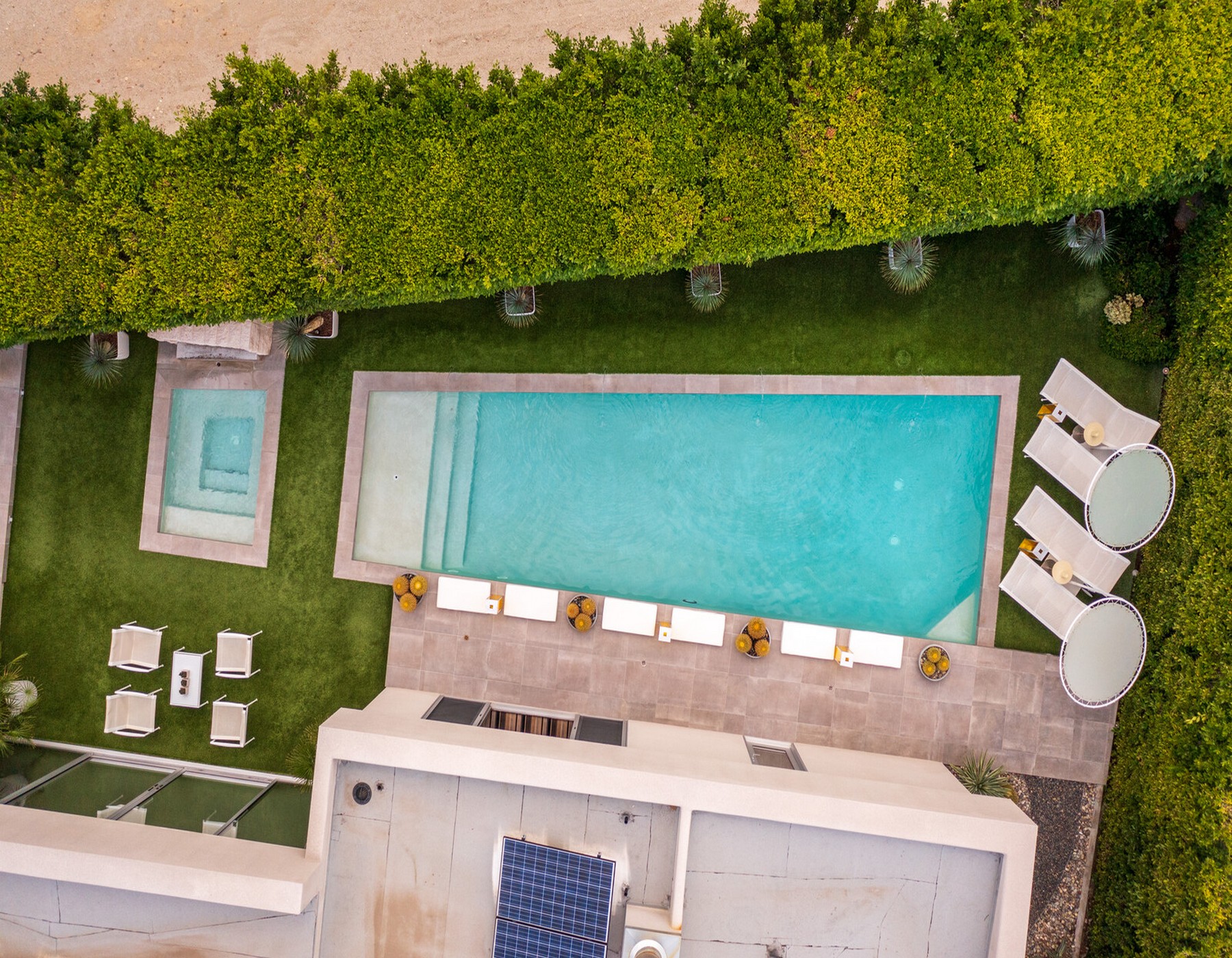 1175 Los Robles Drive