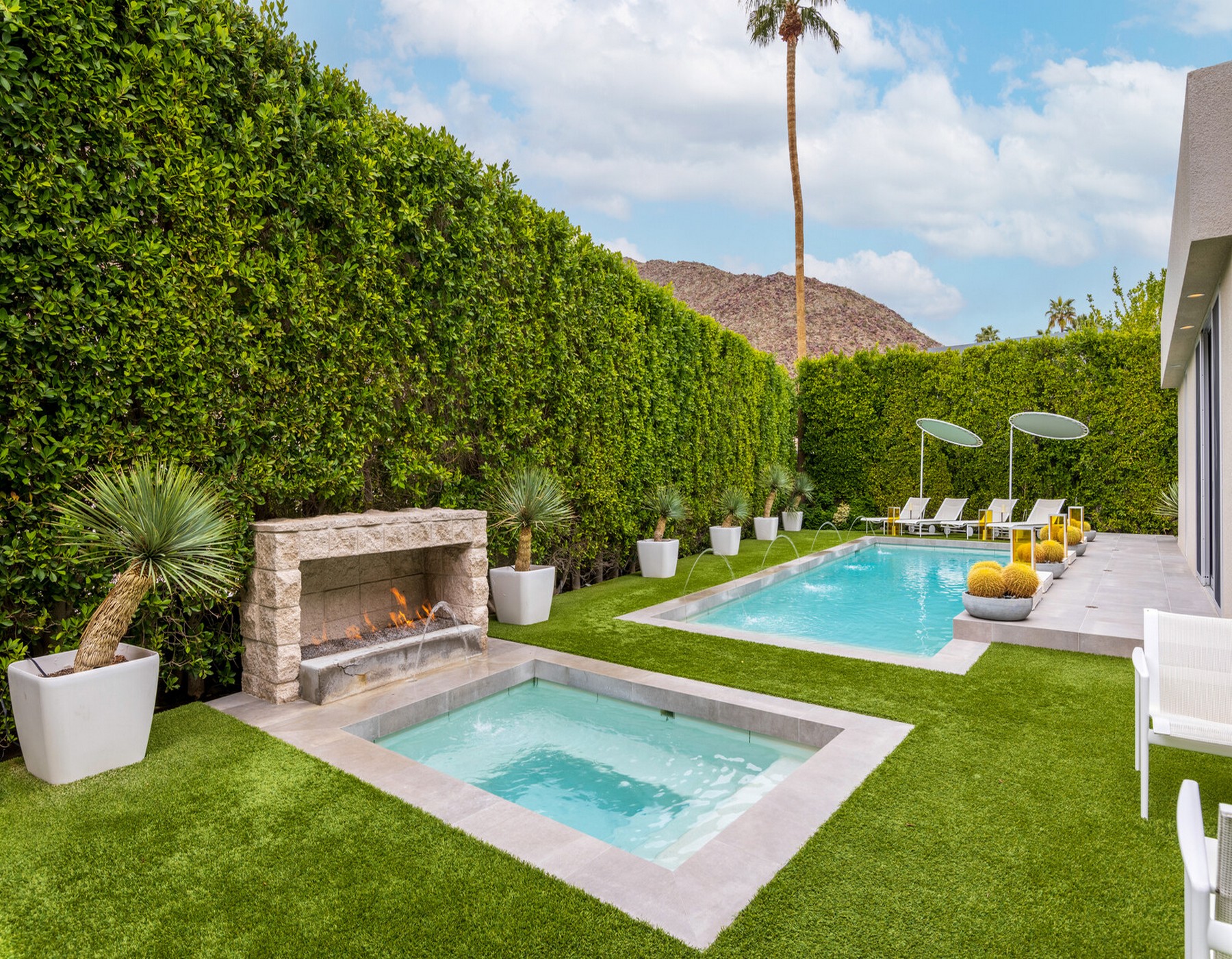 1175 Los Robles Drive