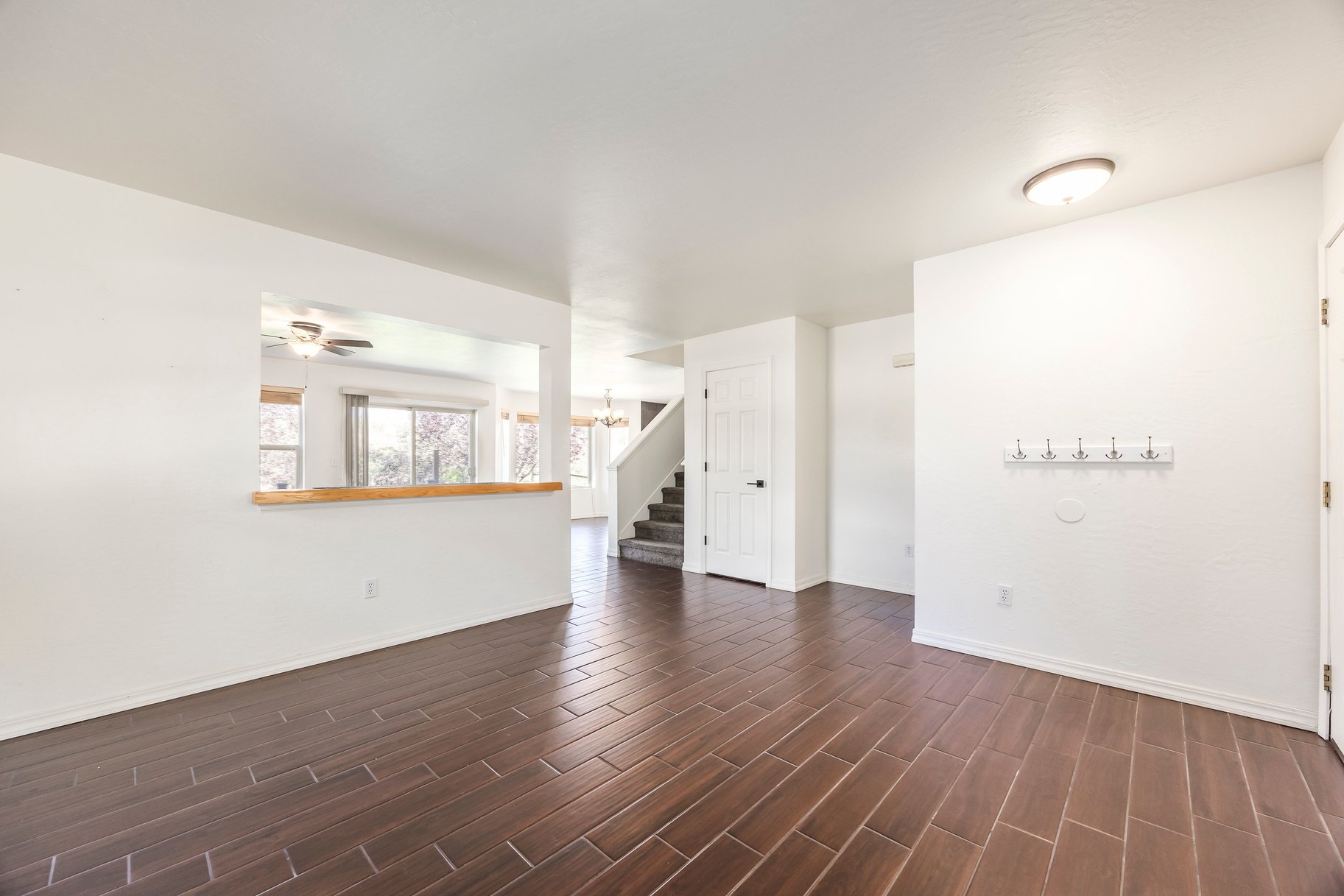 5705 North Narrow Leaf Road