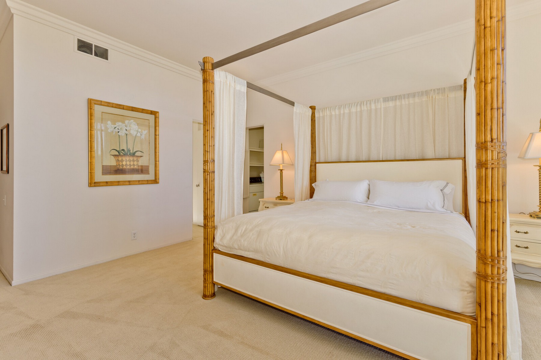 47126 El Menara Circle