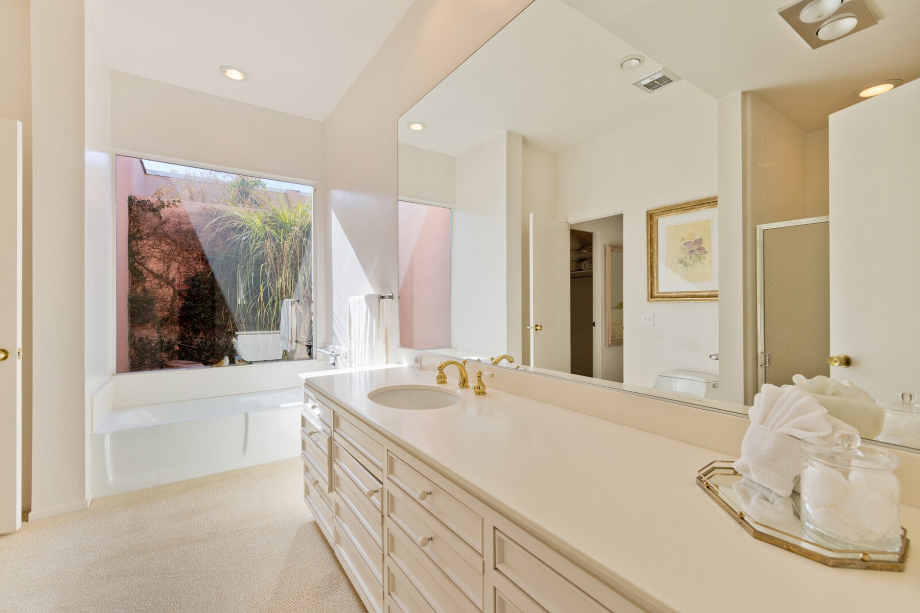 47126 El Menara Circle