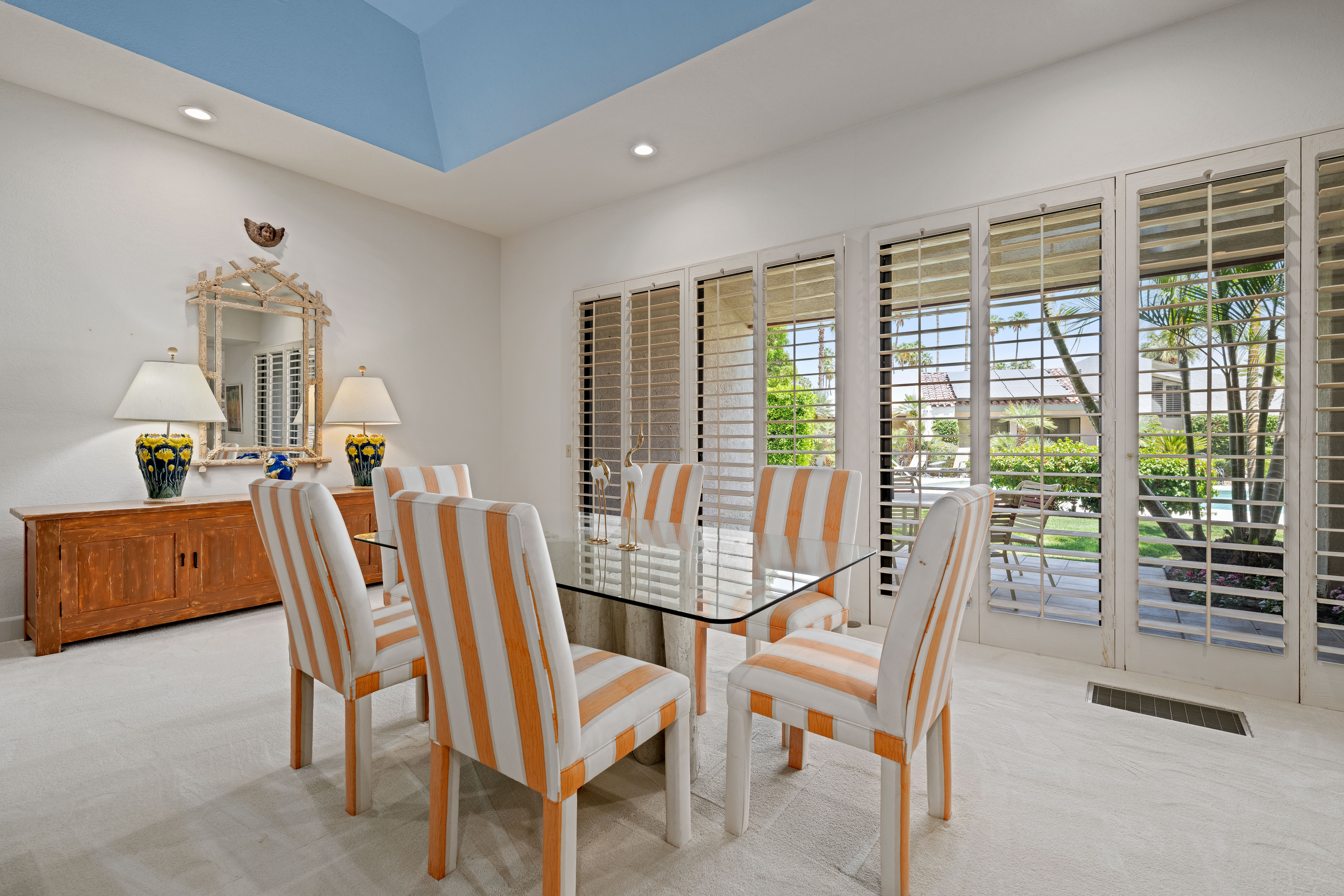 45470 Club Drive 