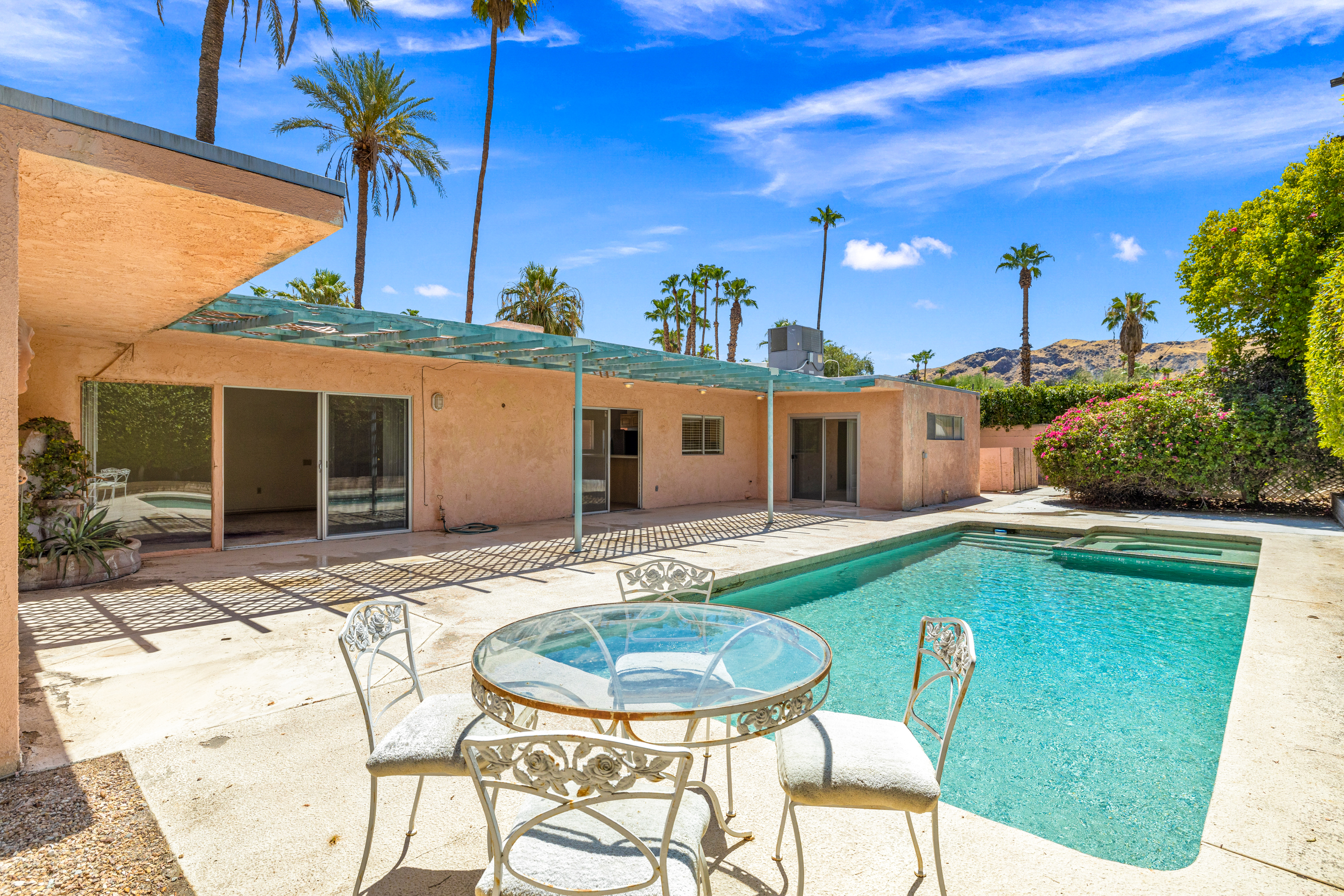 1977 Ana Maria Place 