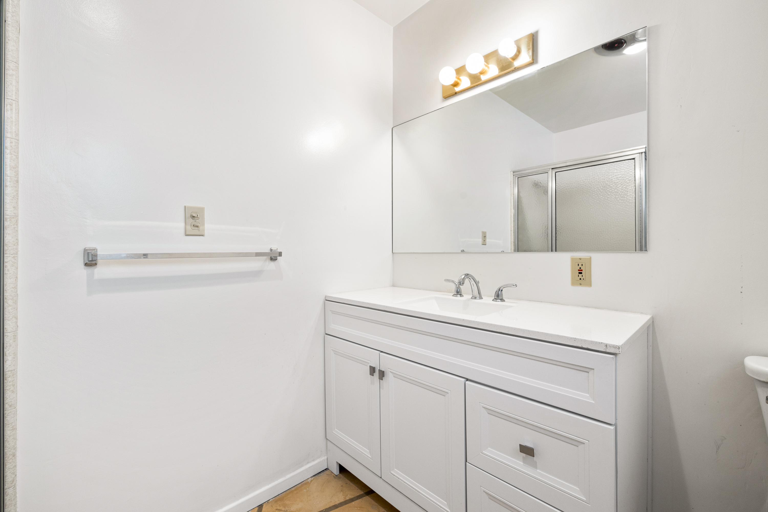 1977 Ana Maria Place 