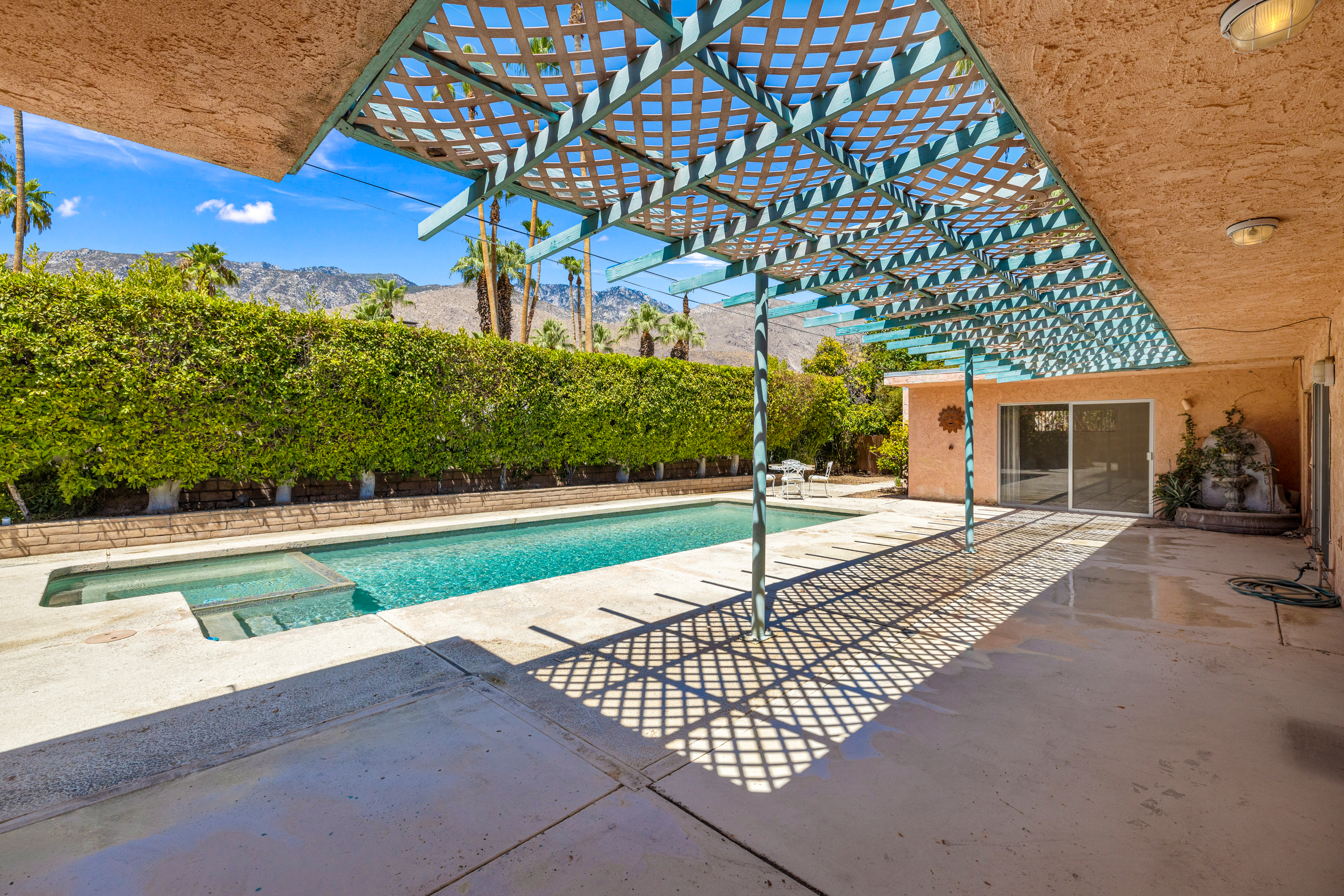 1977 Ana Maria Place 