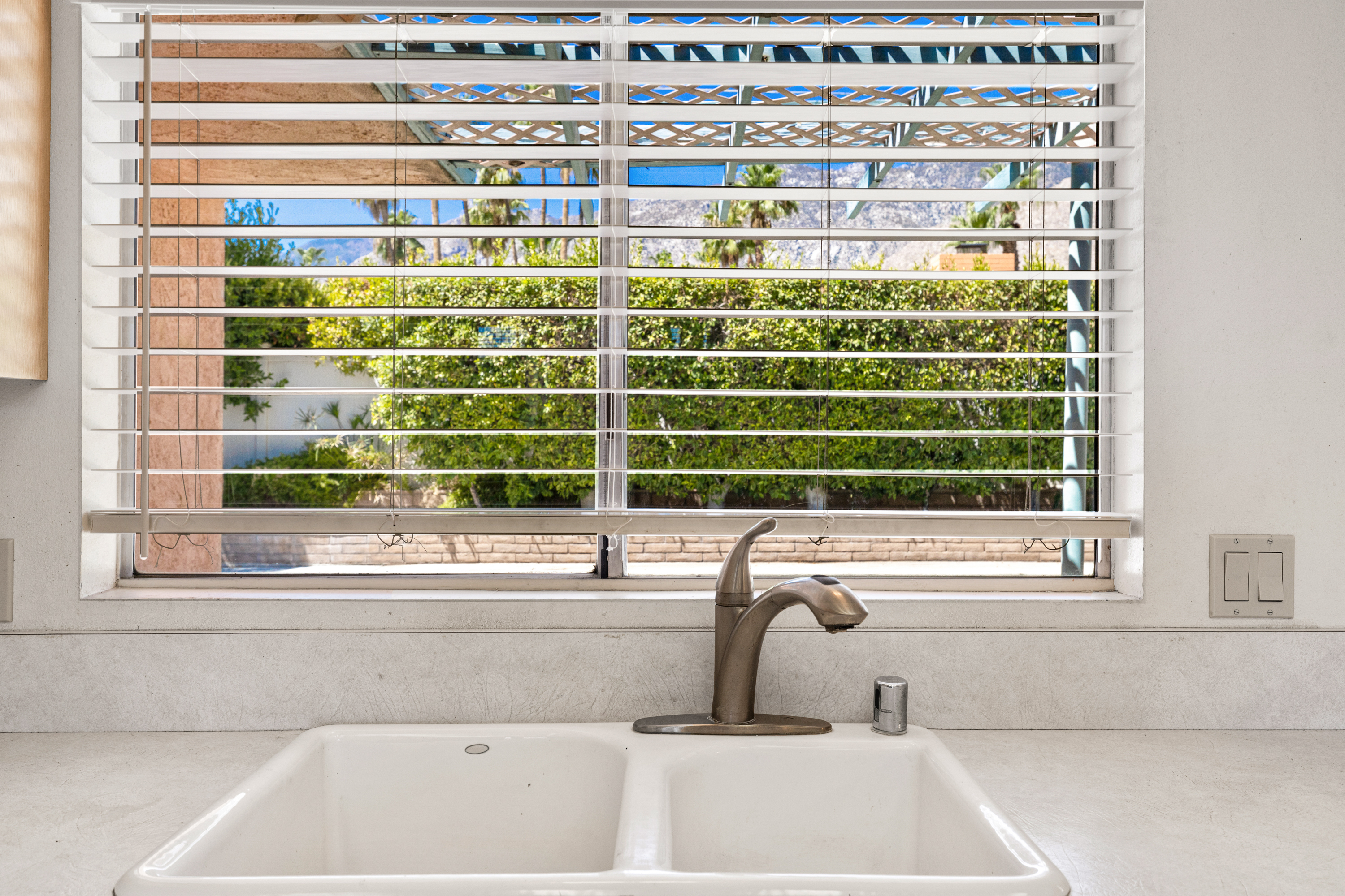 1977 Ana Maria Place 