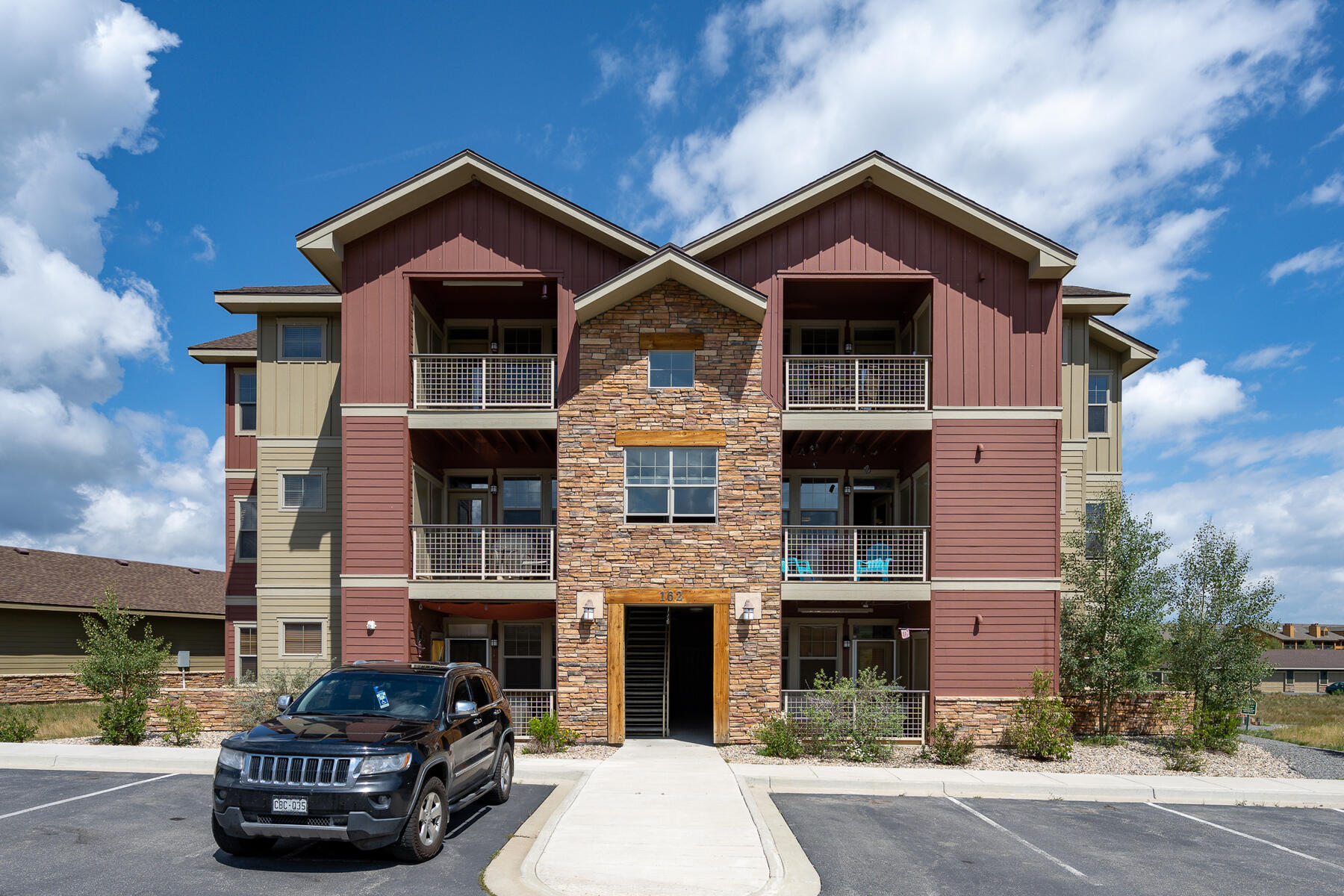 162 Village Unit# G102