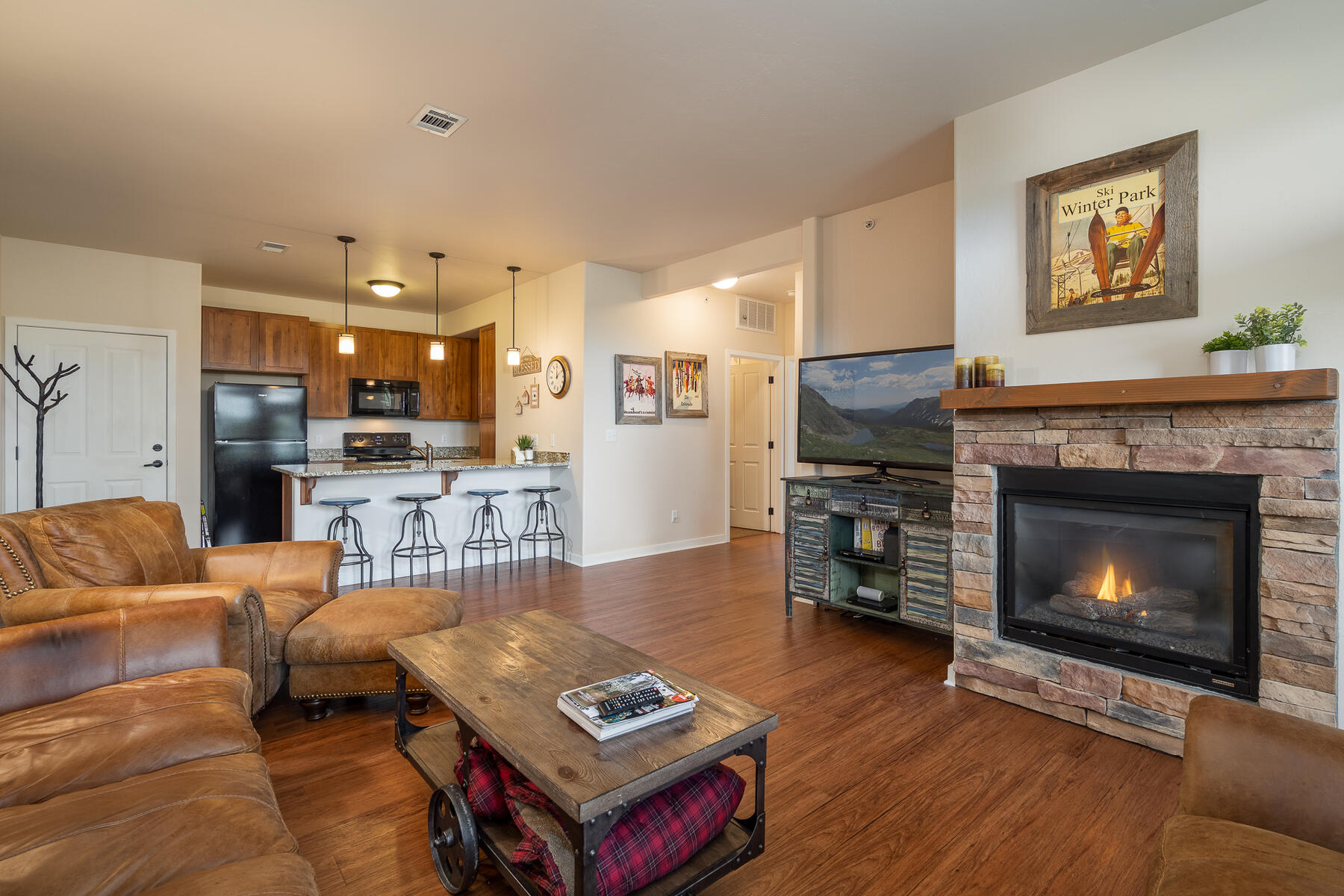162 Village Unit# G102