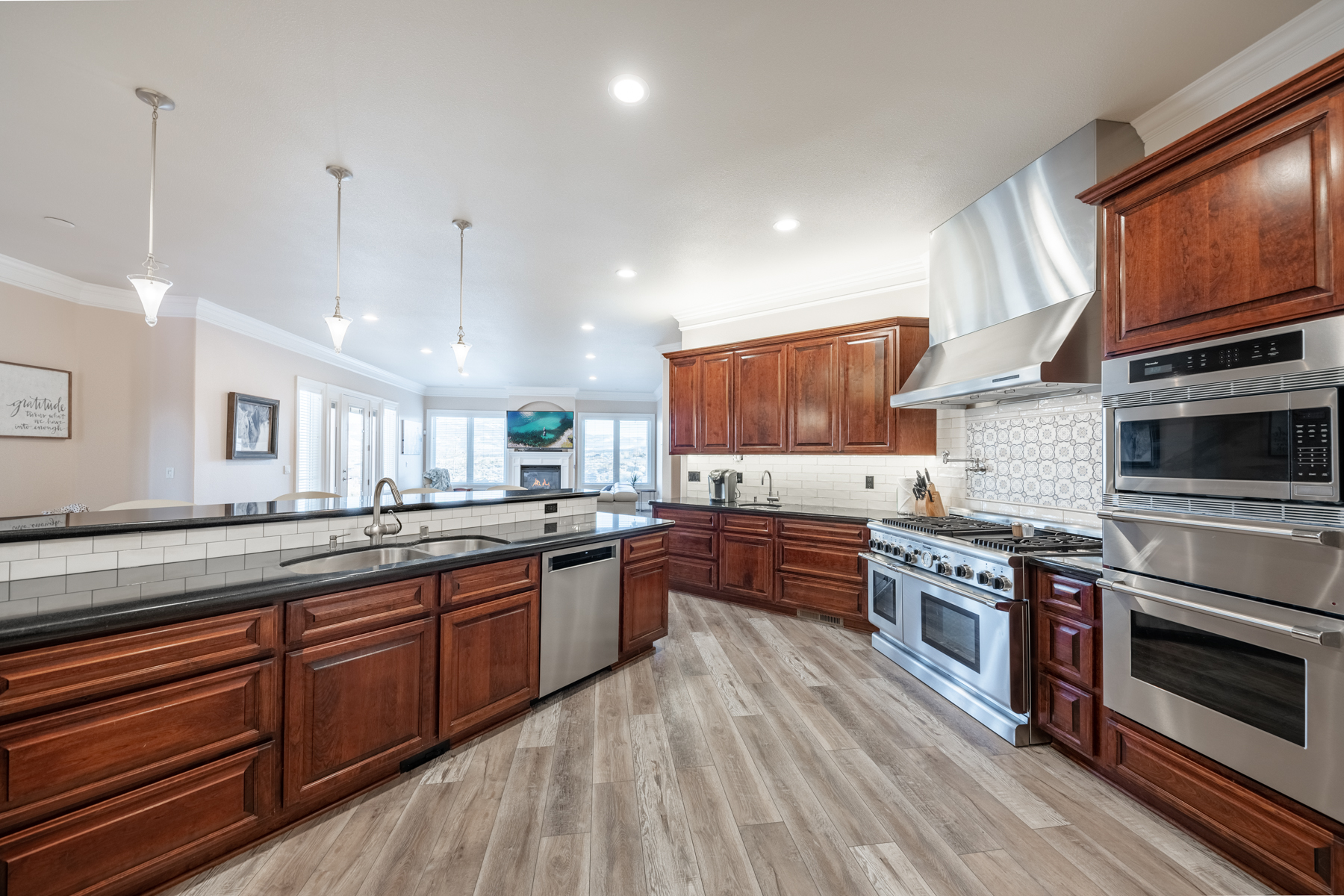 12920 Silver Wolf Rd