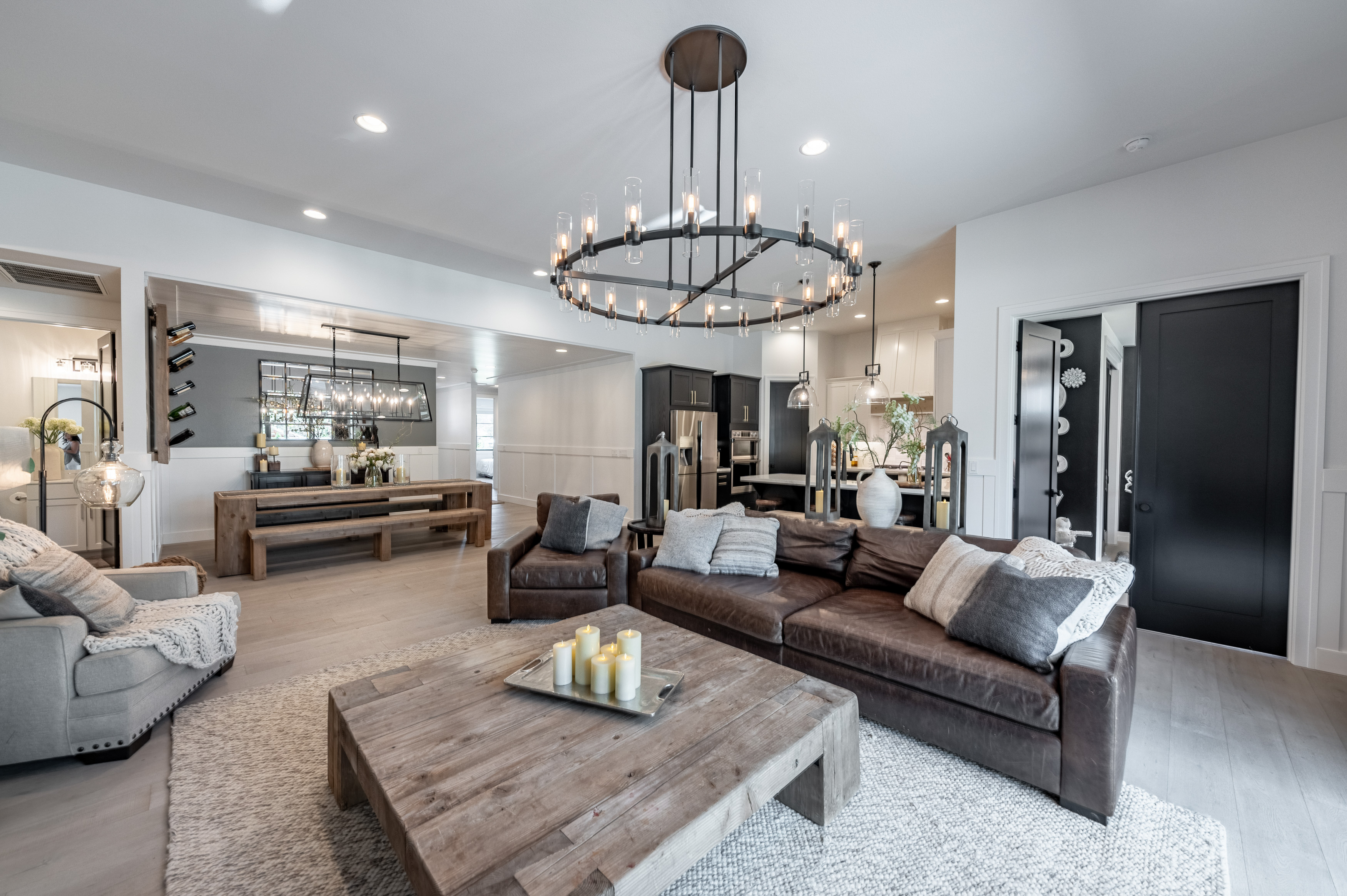 1337 Manzanita Ln.