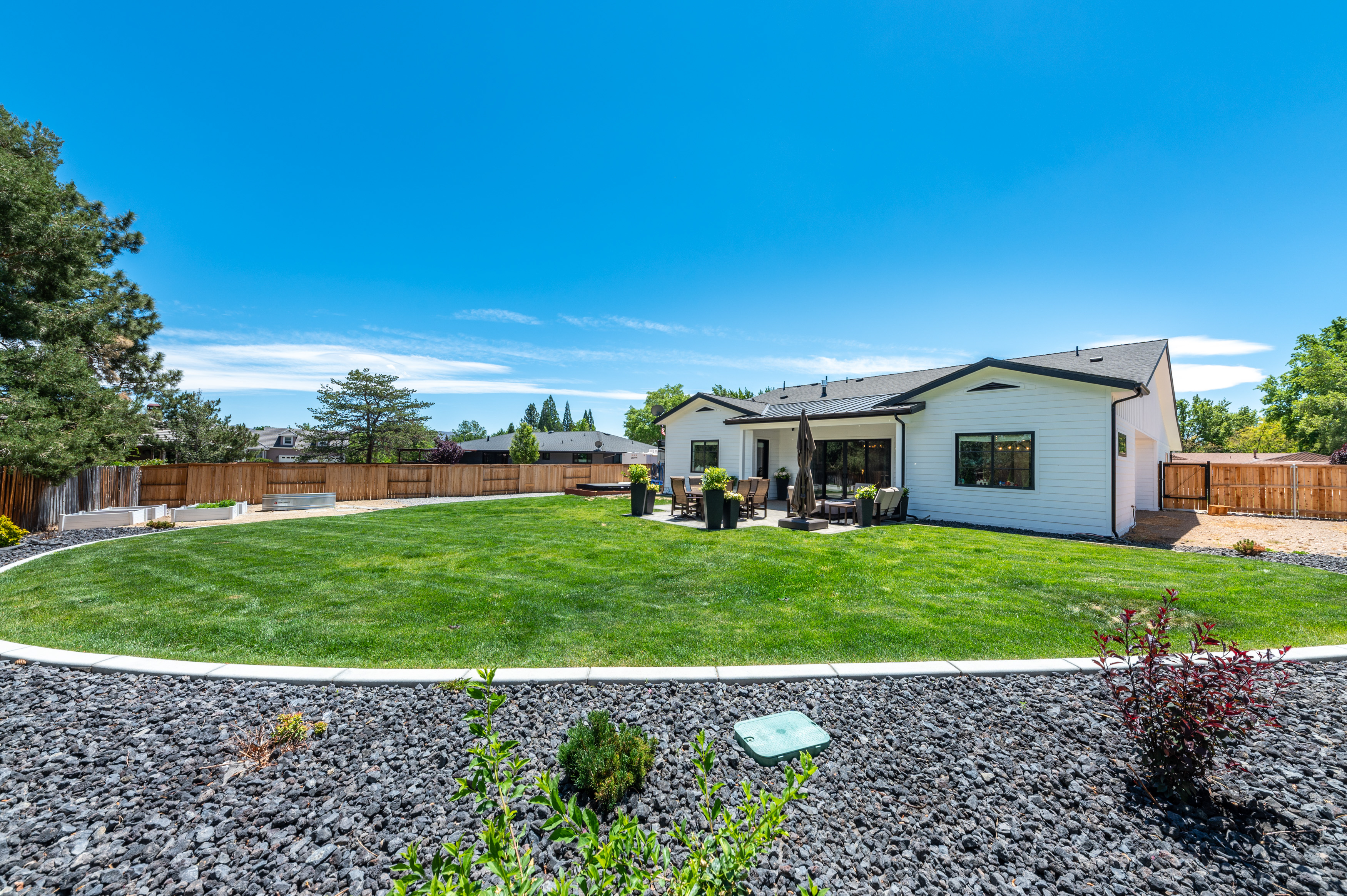 1337 Manzanita Ln.