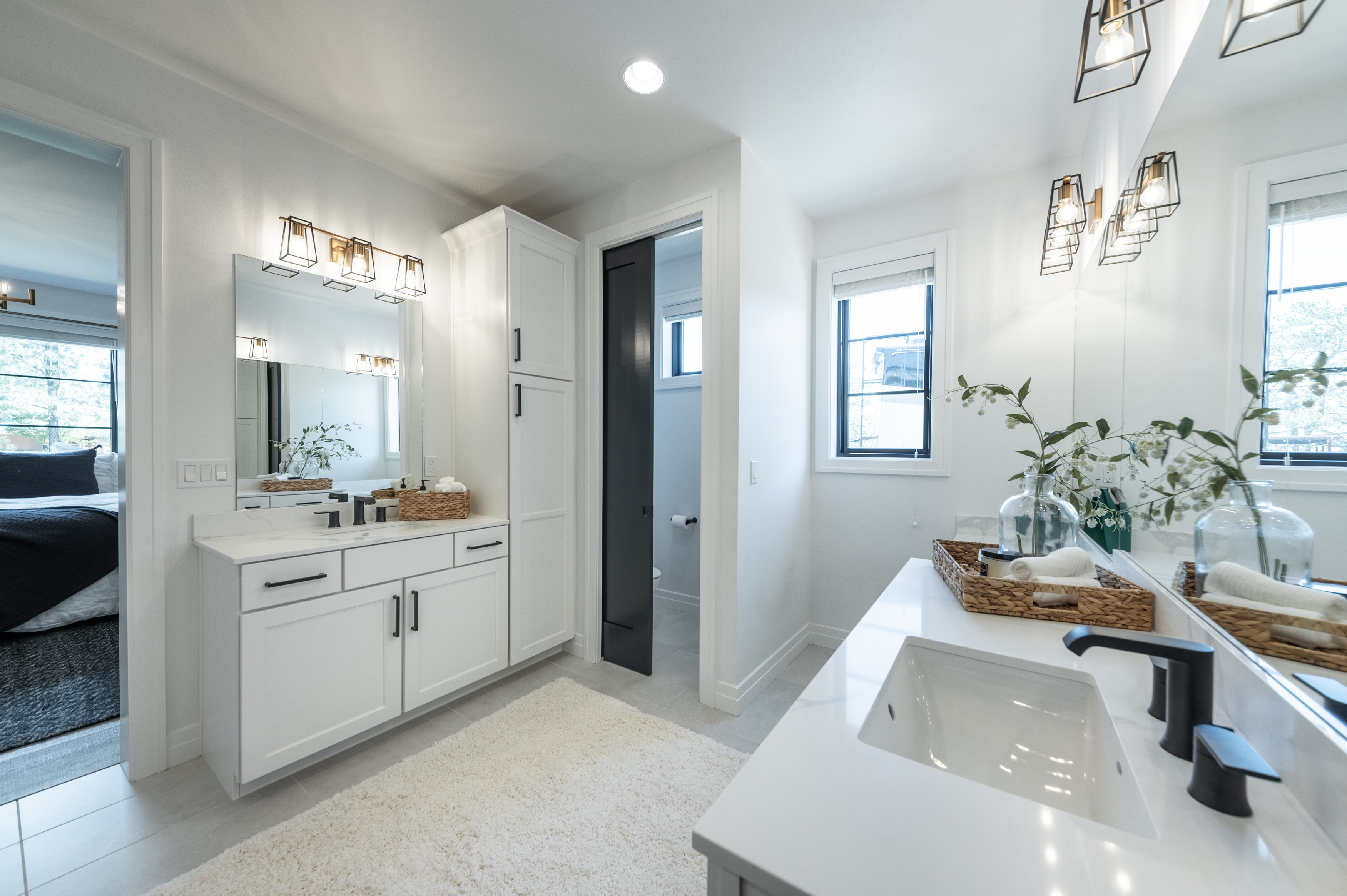 1337 Manzanita Ln.