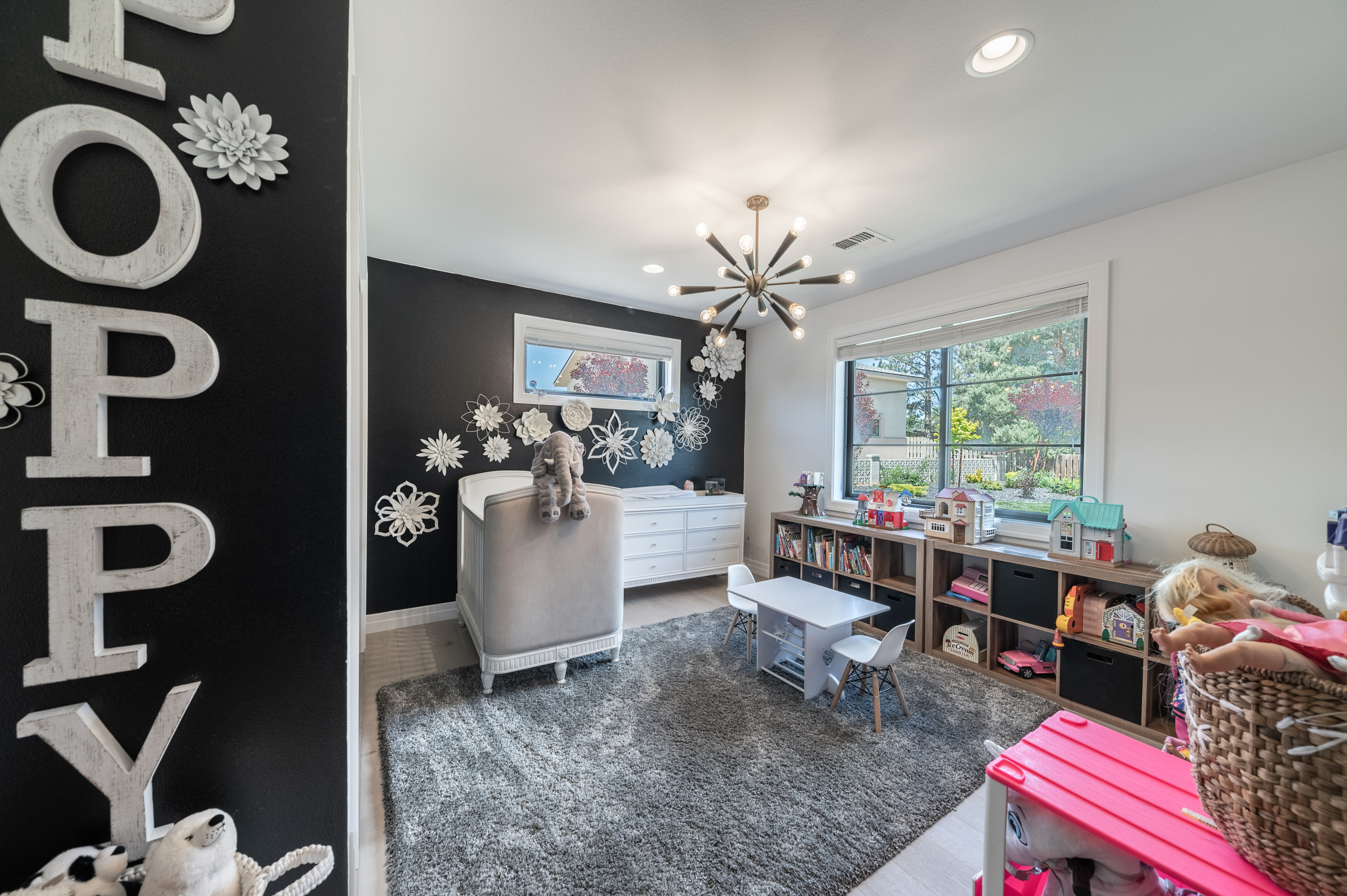 1337 Manzanita Ln.