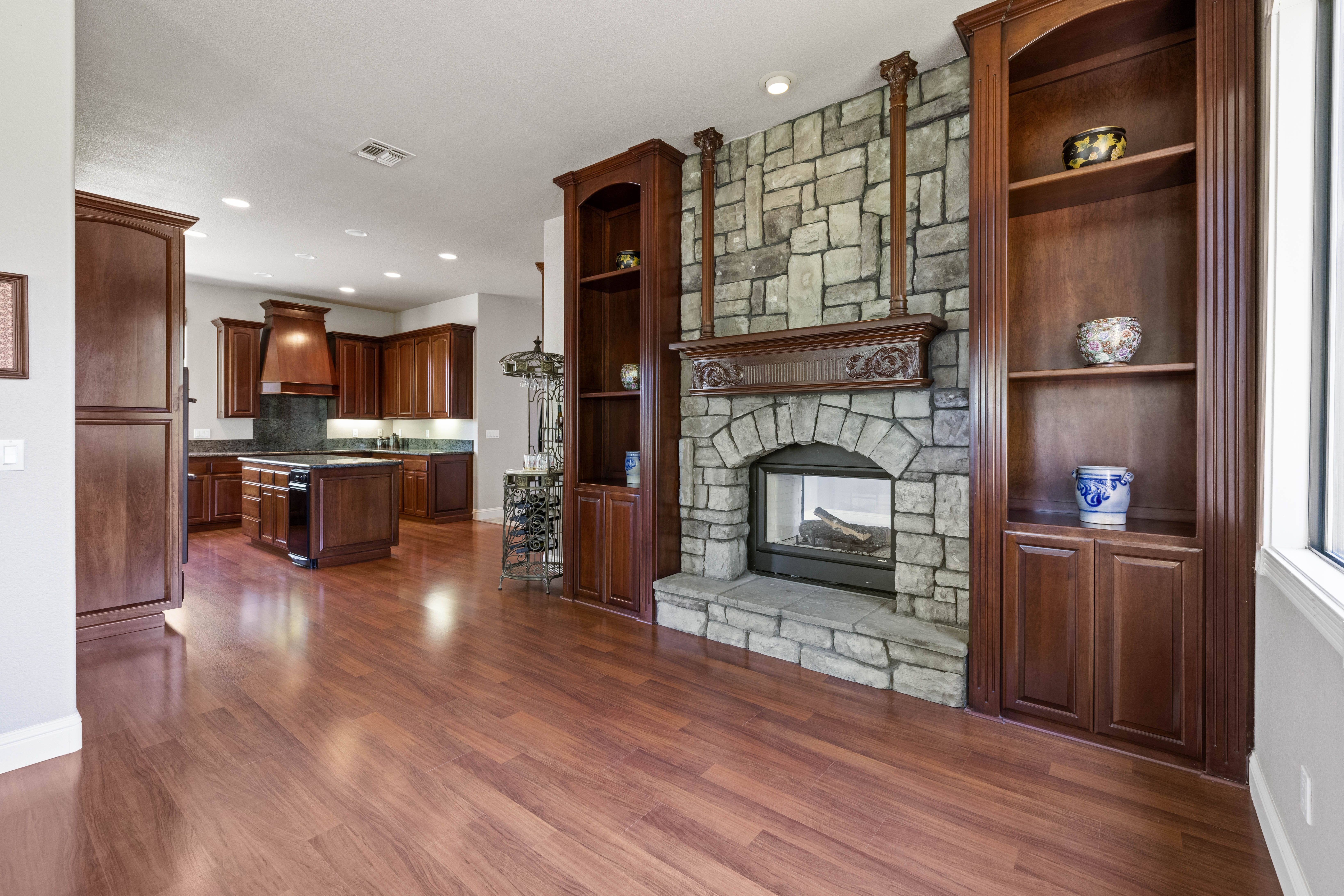 3115 Wise Road