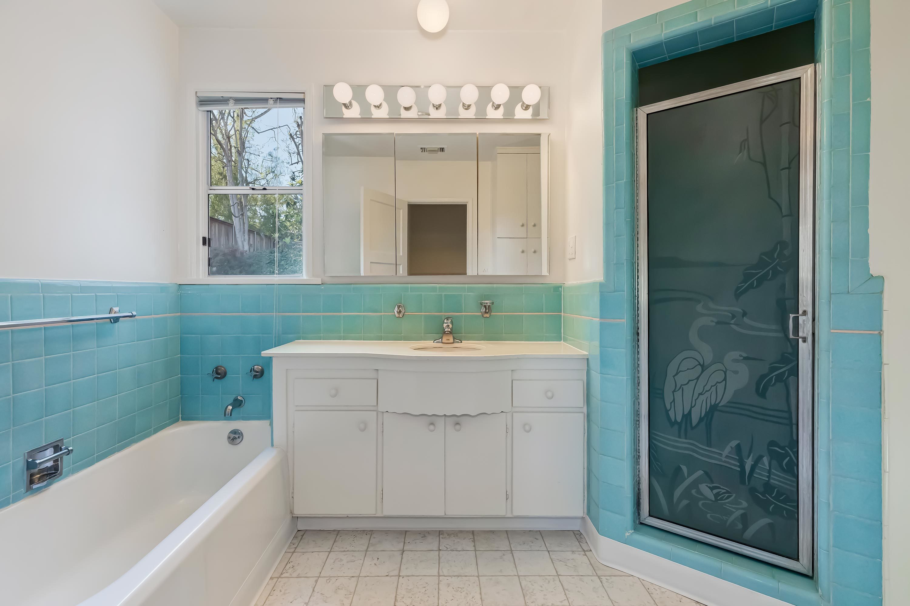 249 South Bentley Avenue