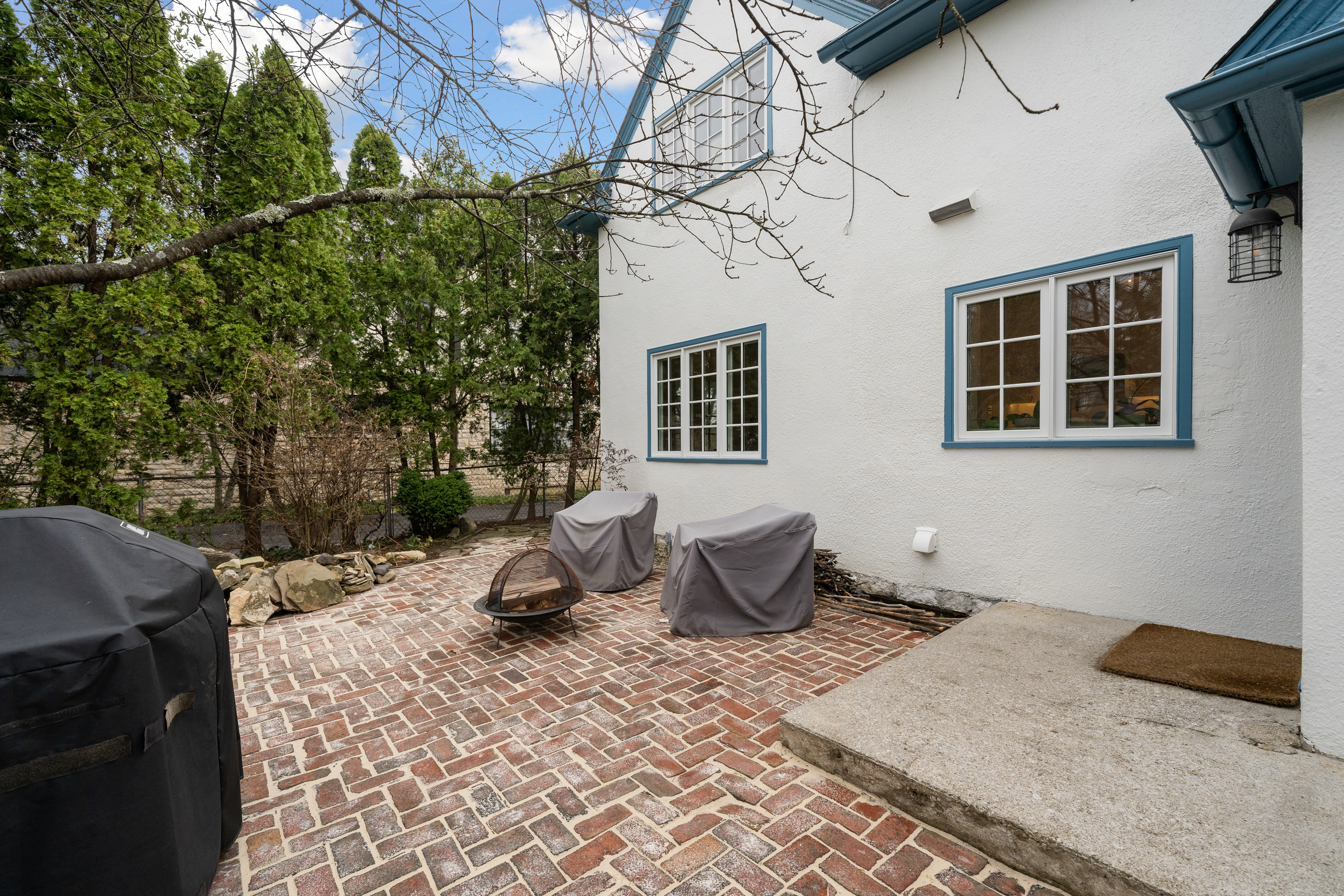 2410 Bryden Road