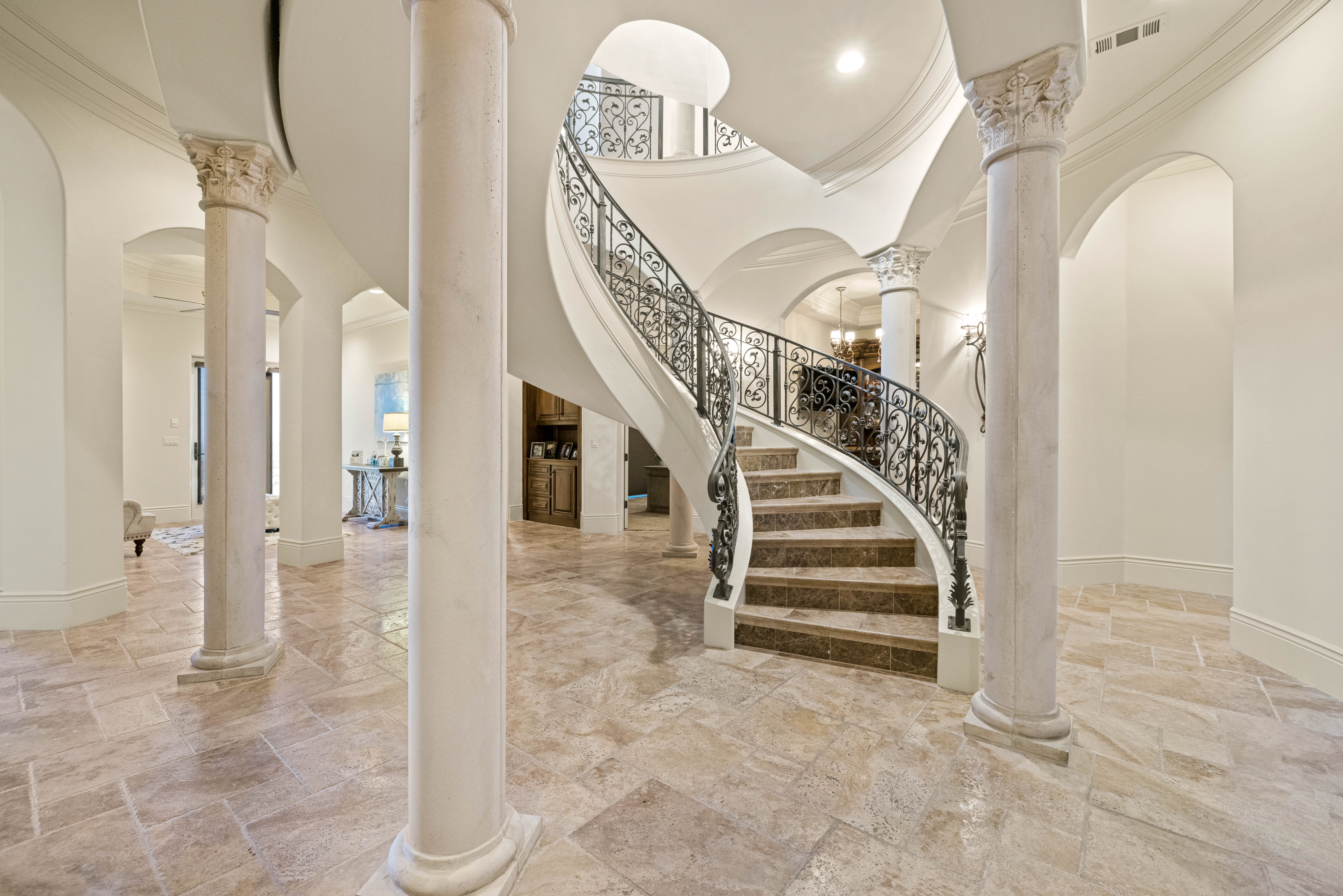 4592 Carmen Drive