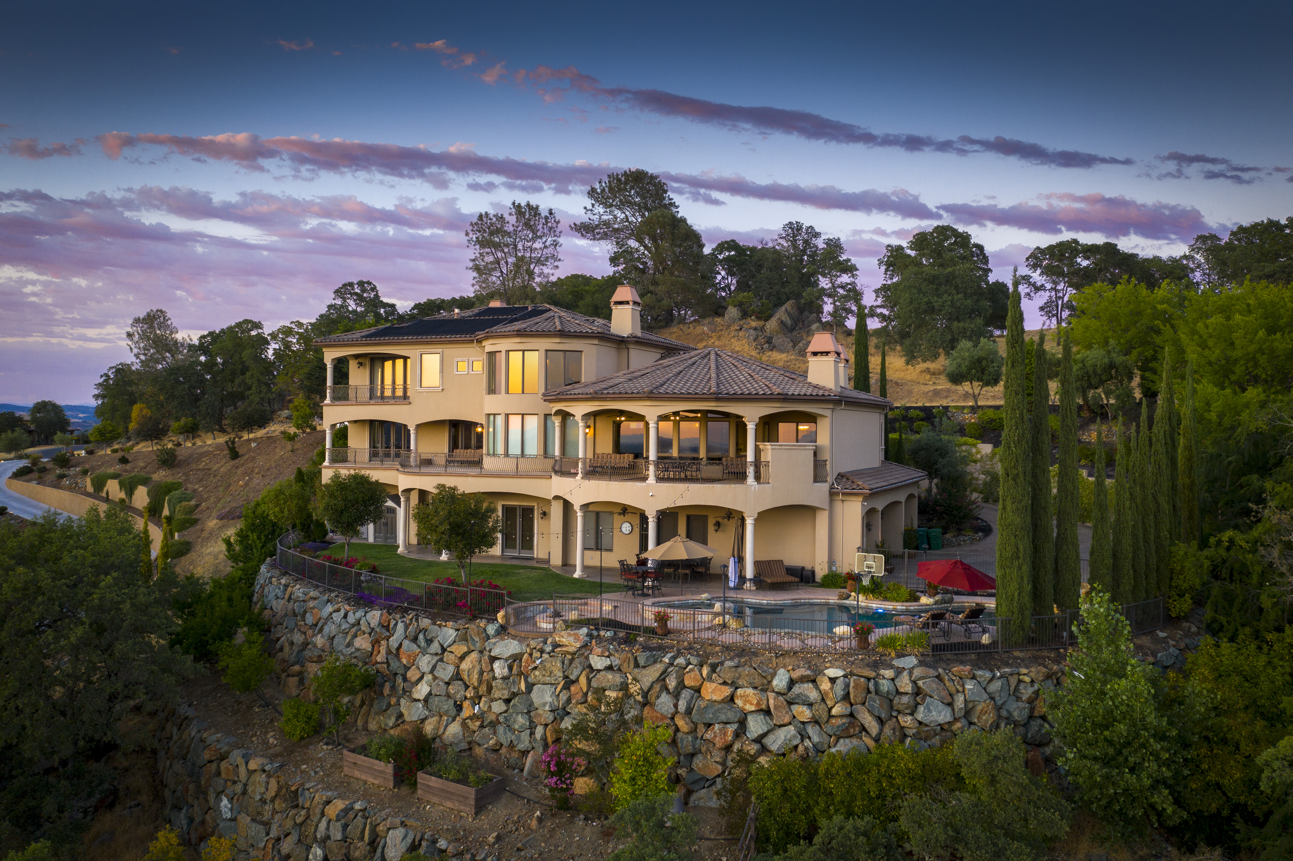 4592 Carmen Drive