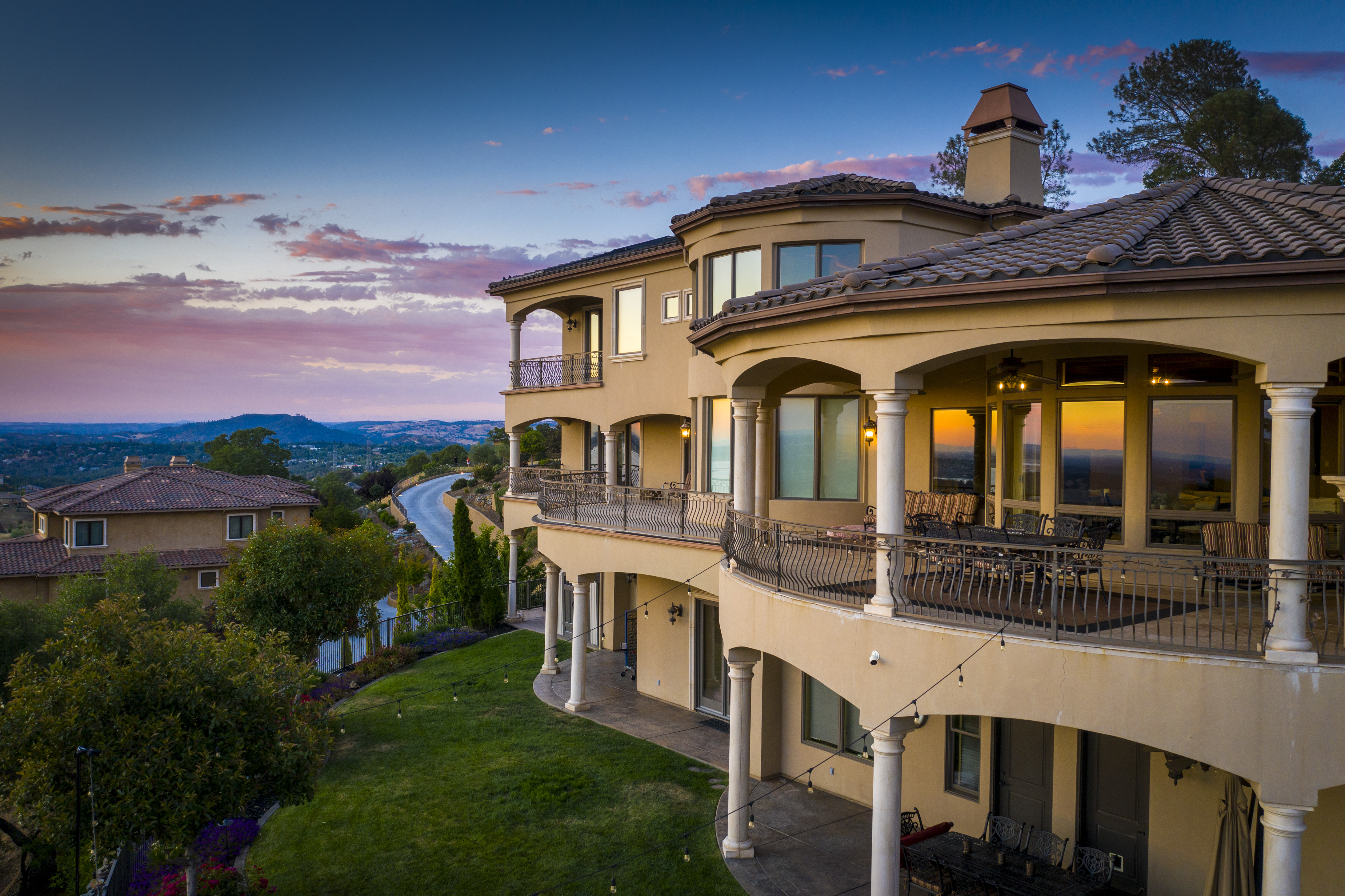 4592 Carmen Drive