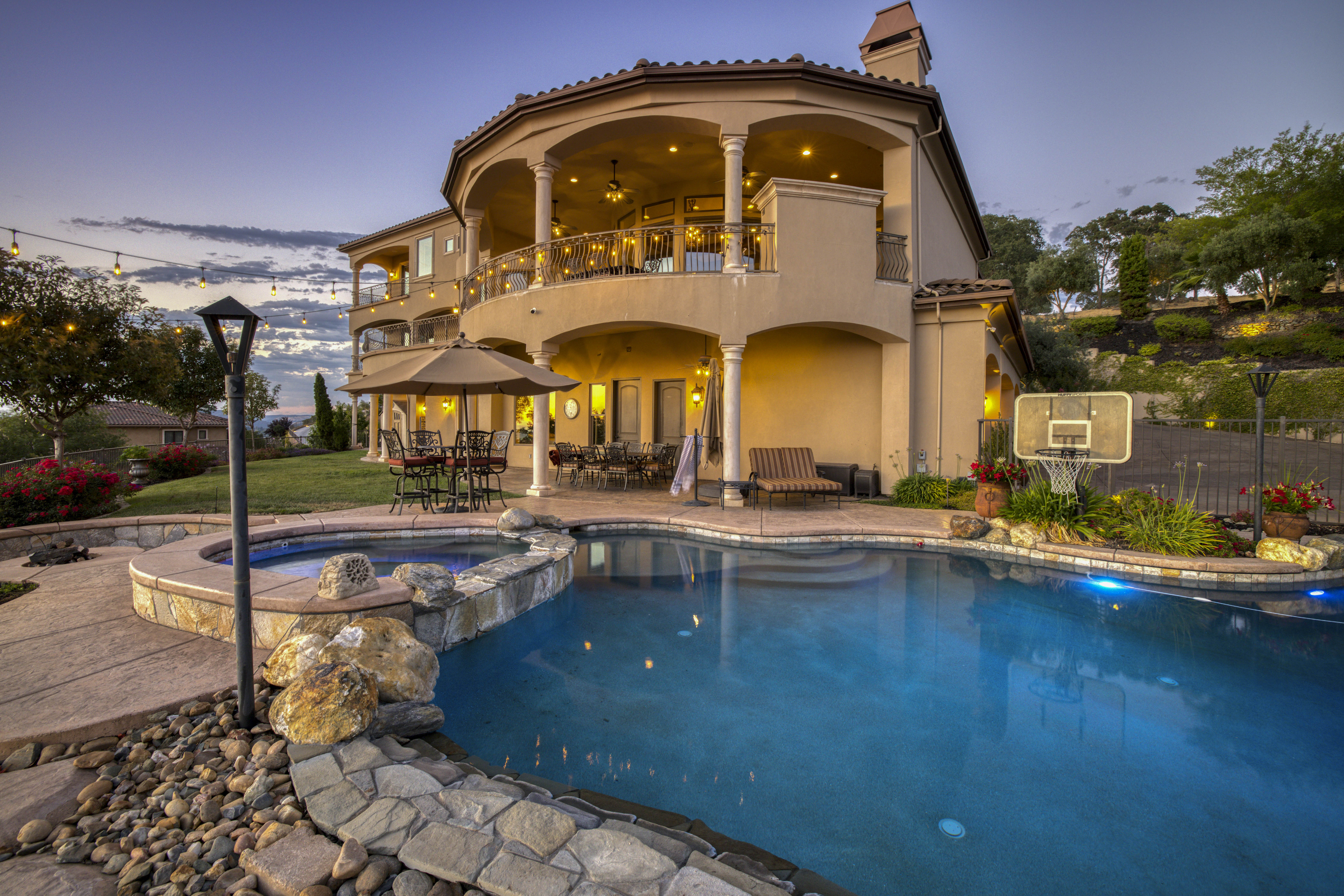 4592 Carmen Drive