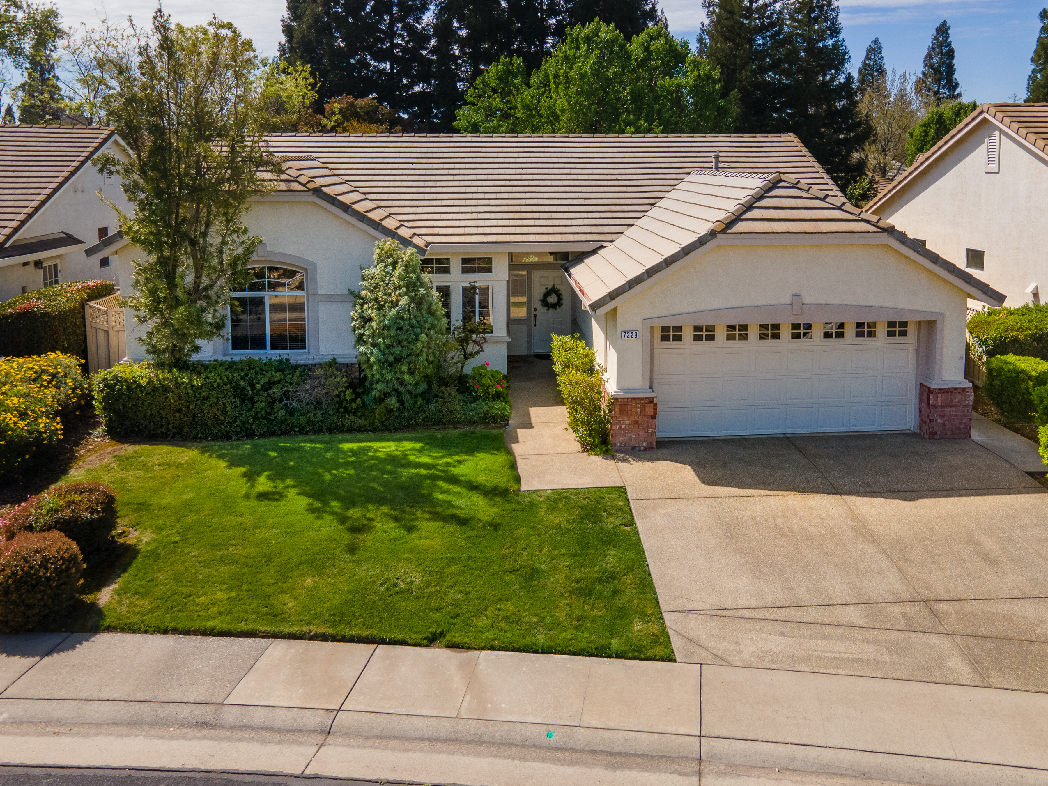 7229 Secret Garden Loop