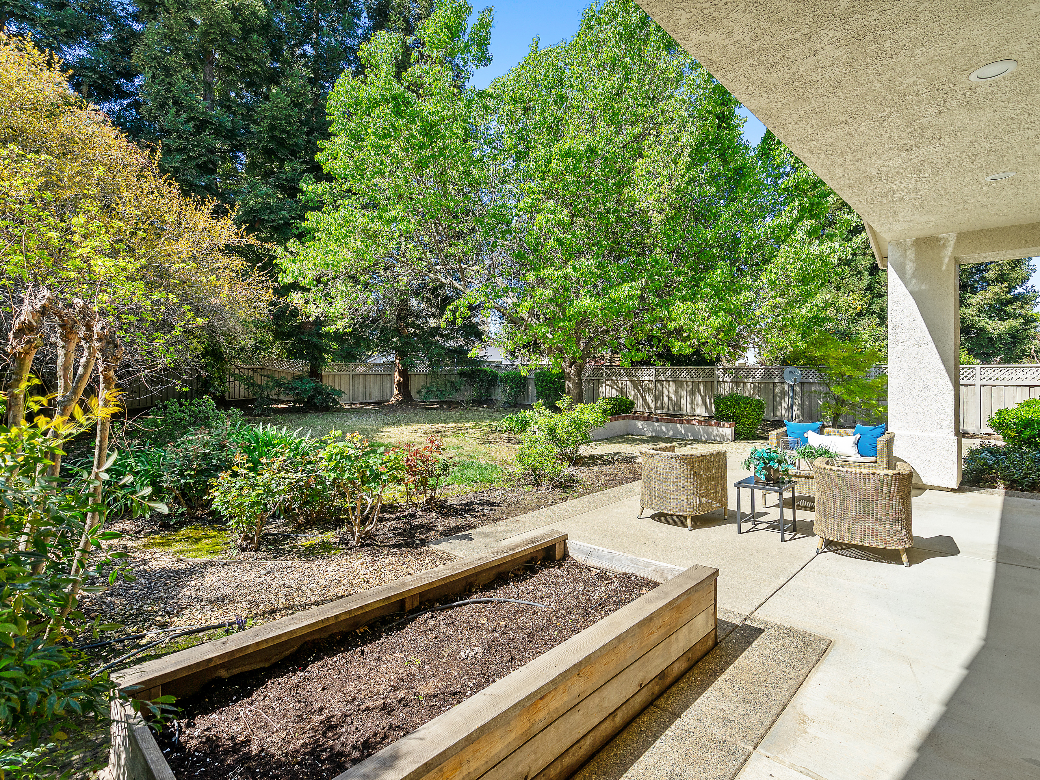 7229 Secret Garden Loop