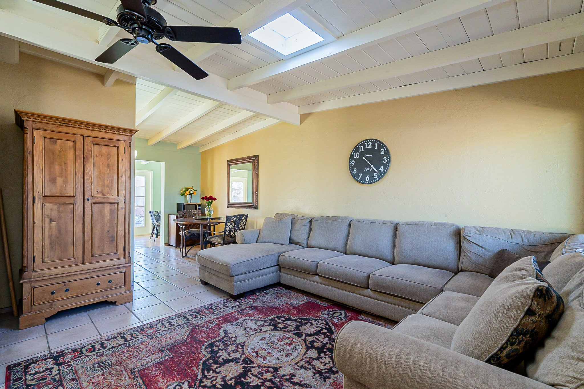 4052 E Santa Barbara Avenue