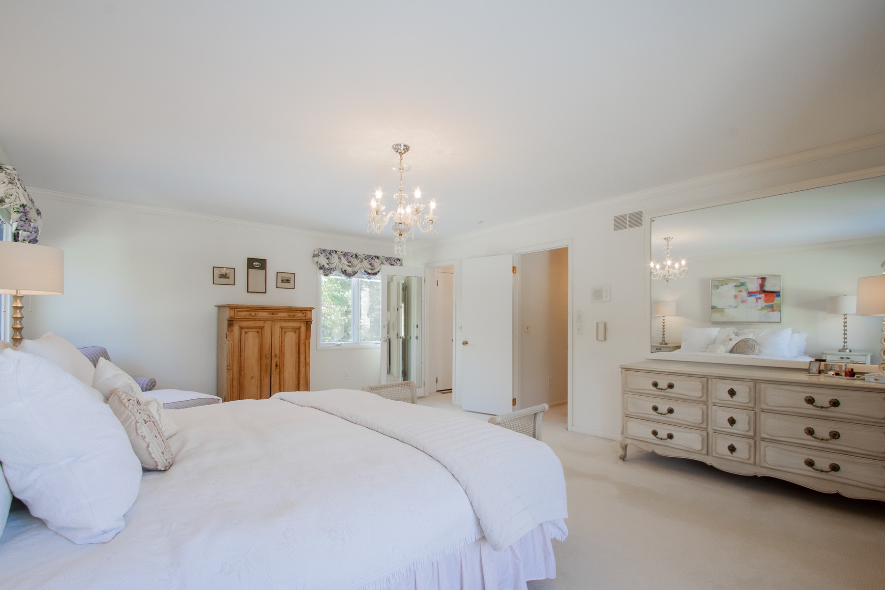 2 Woods End Rd