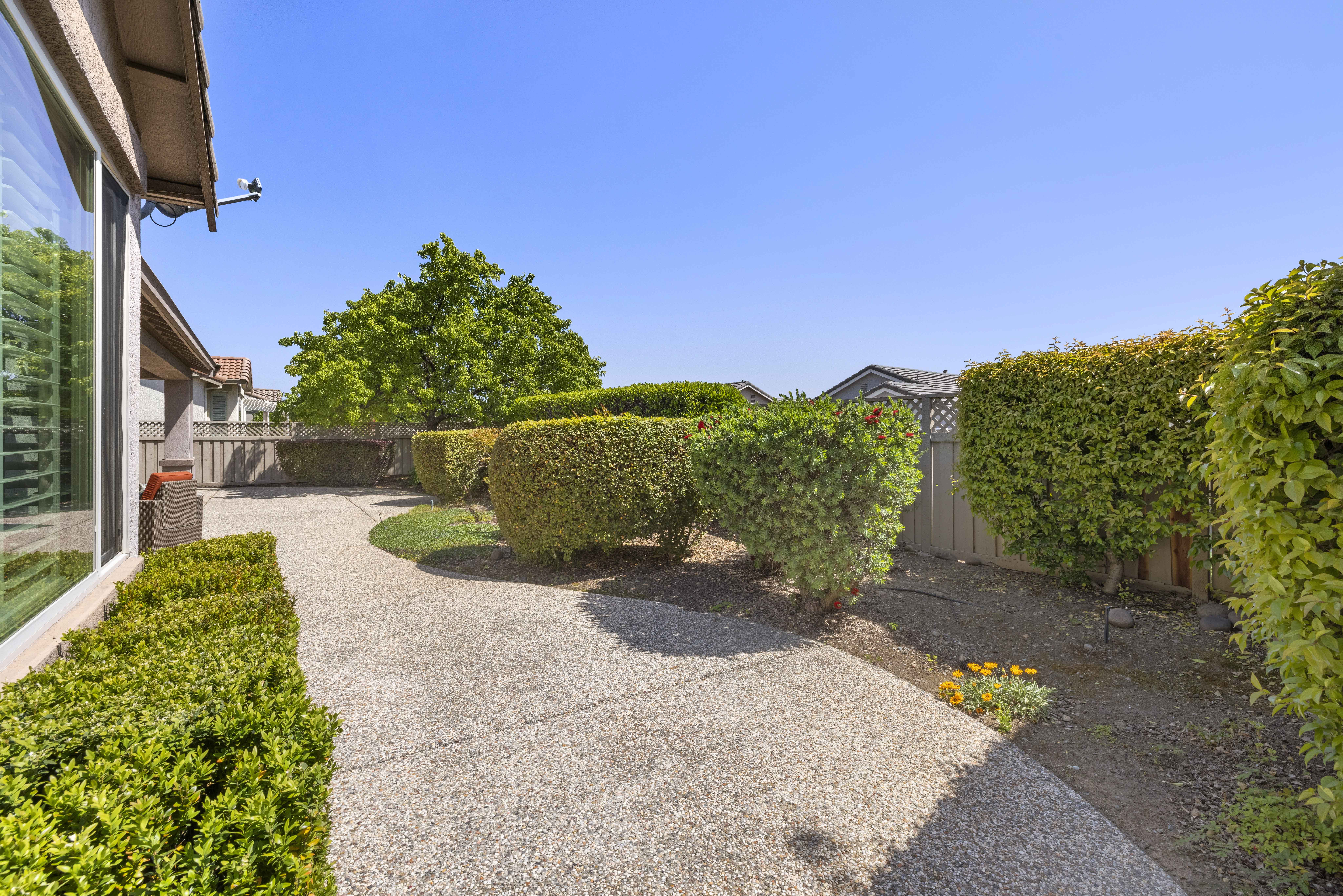 1211 Picket Fence Lane
