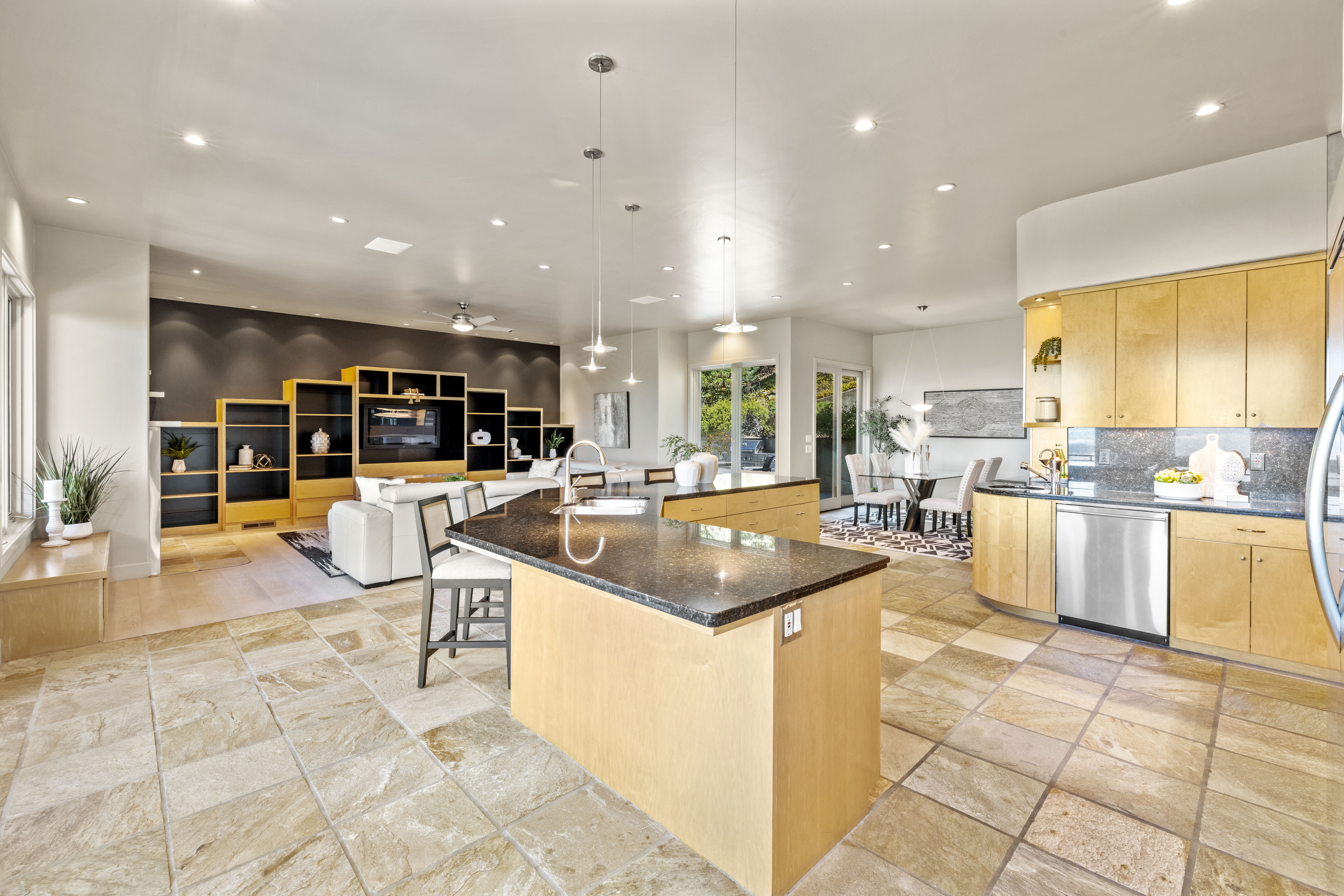 1108 La Sierra Drive