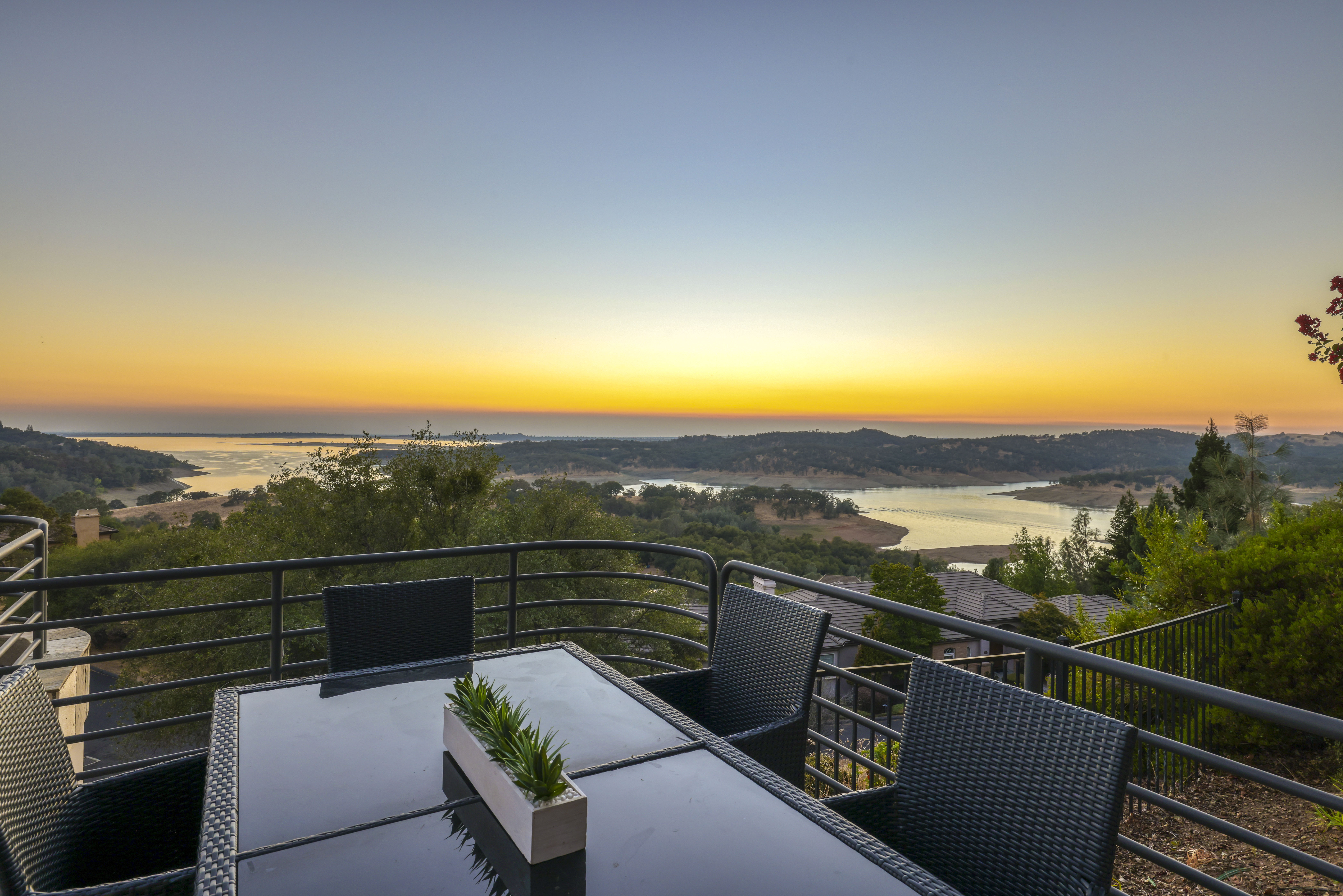 1108 La Sierra Drive