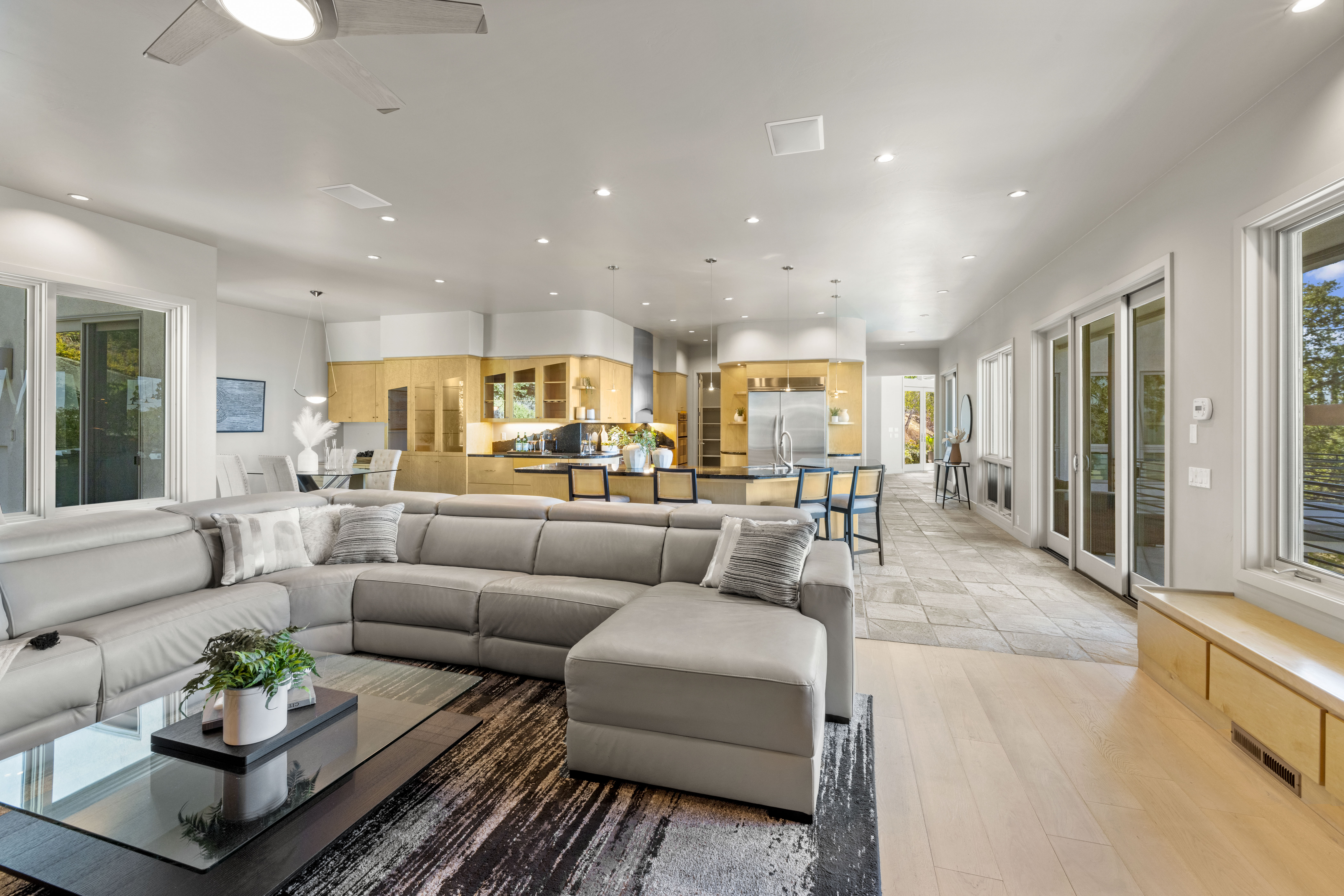 1108 La Sierra Drive