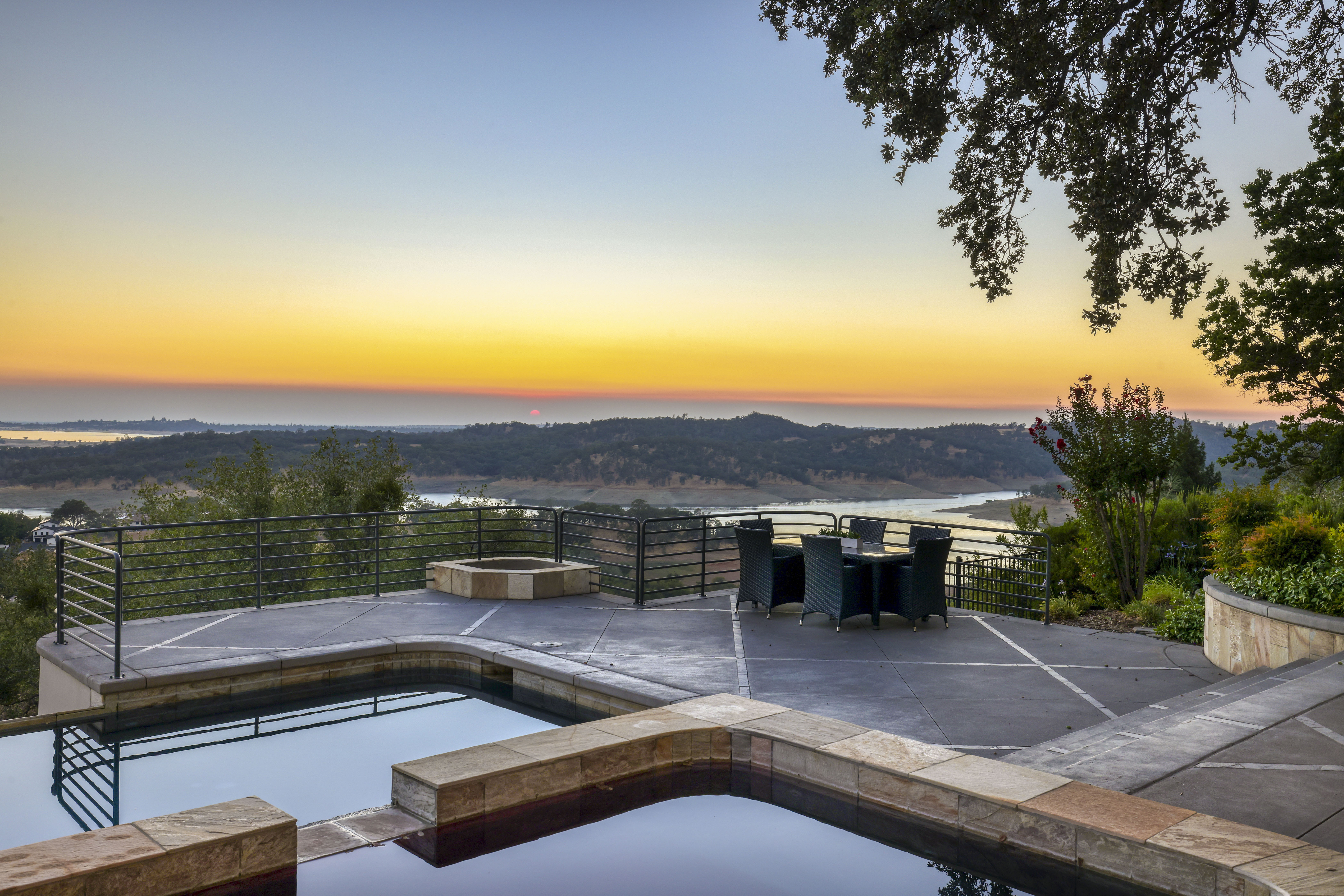 1108 La Sierra Drive