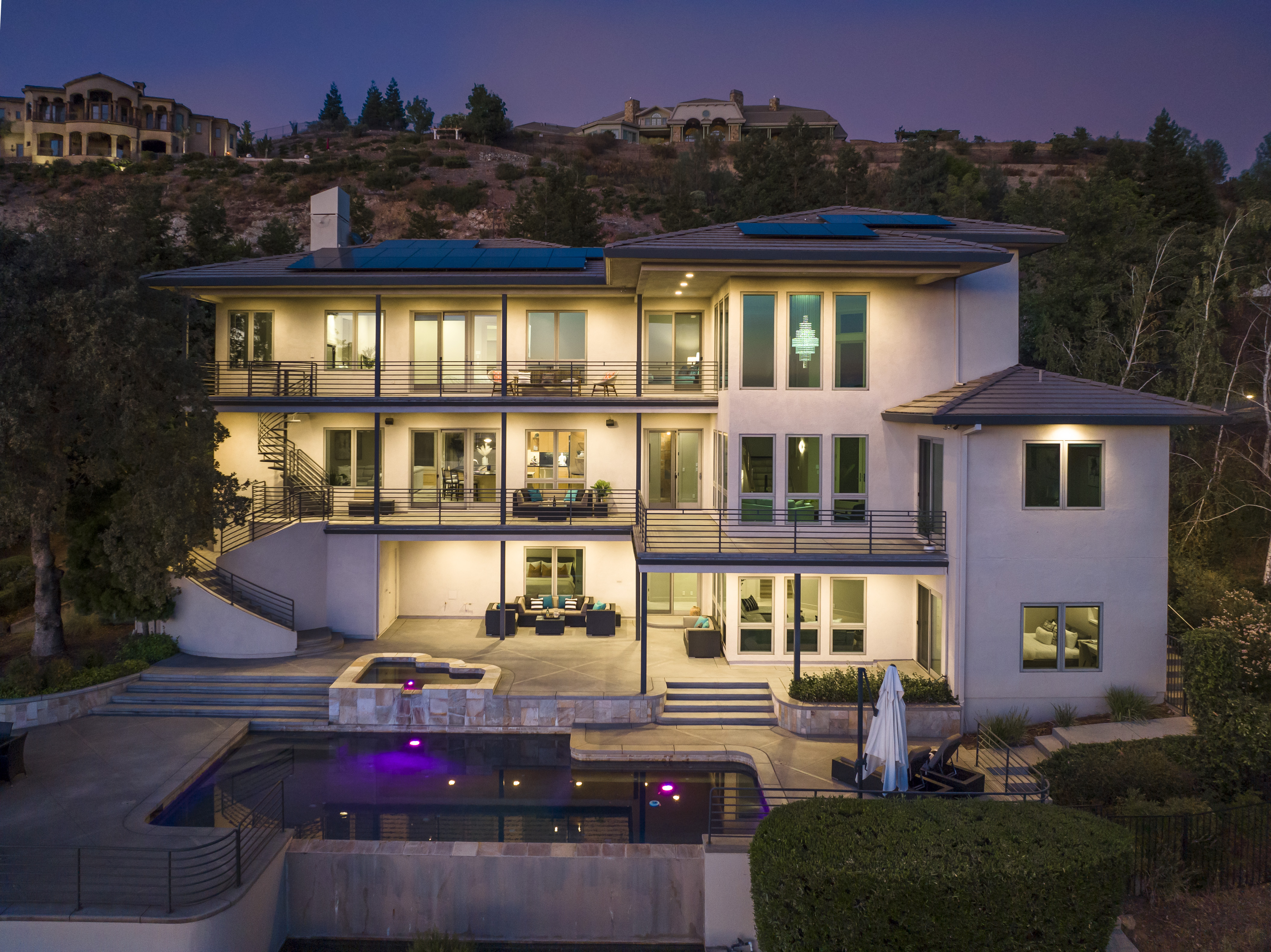 1108 La Sierra Drive