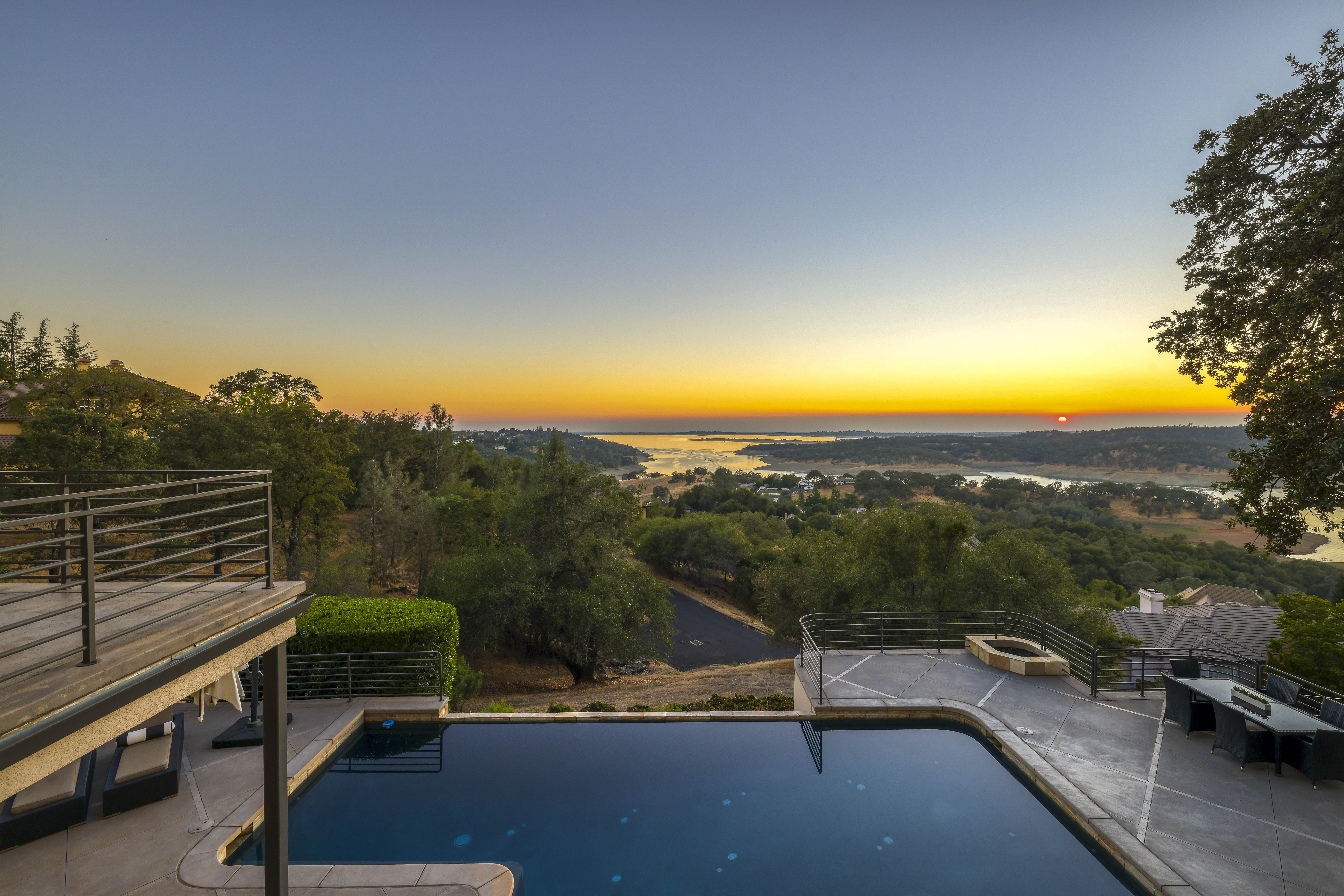 1108 La Sierra Drive