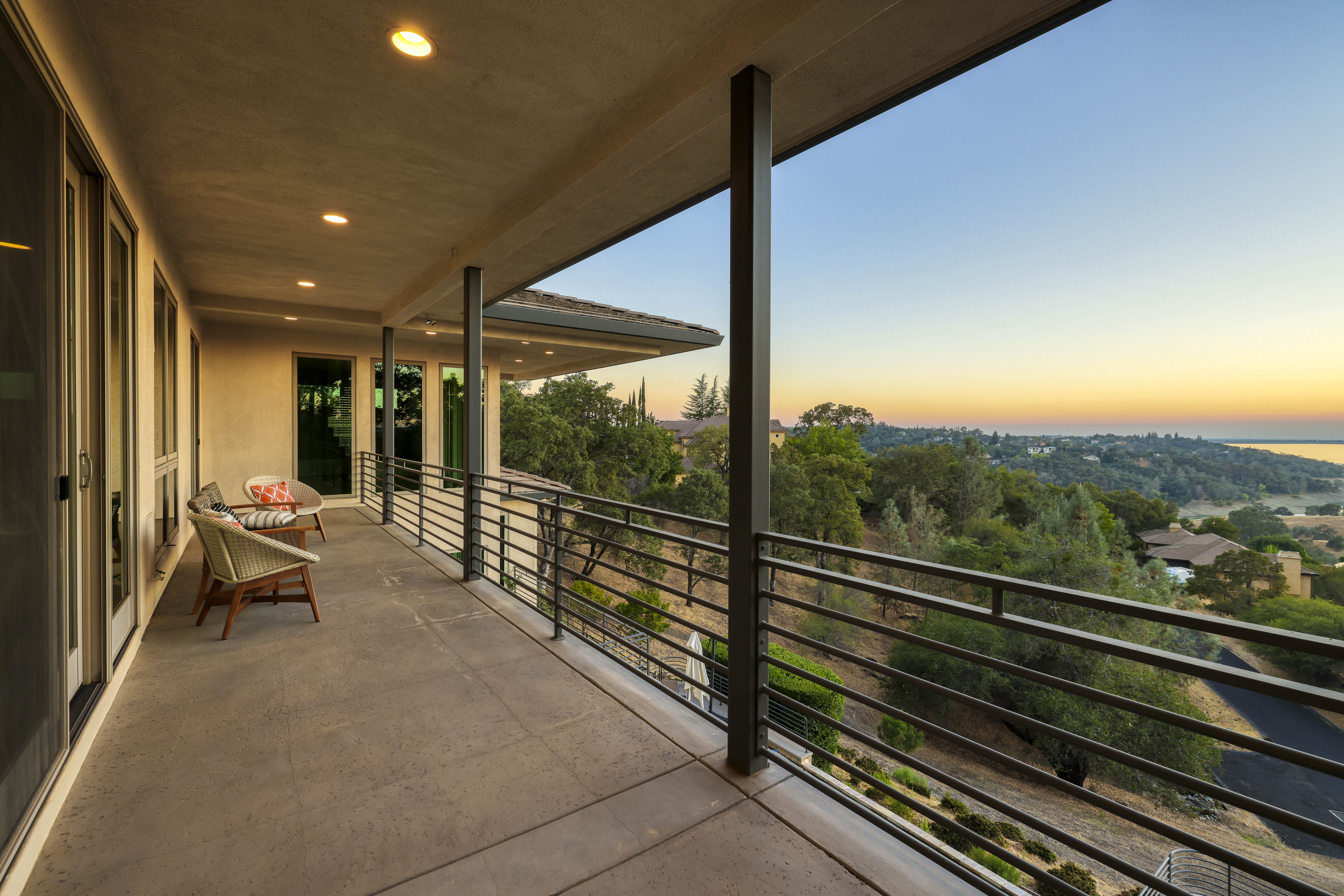 1108 La Sierra Drive