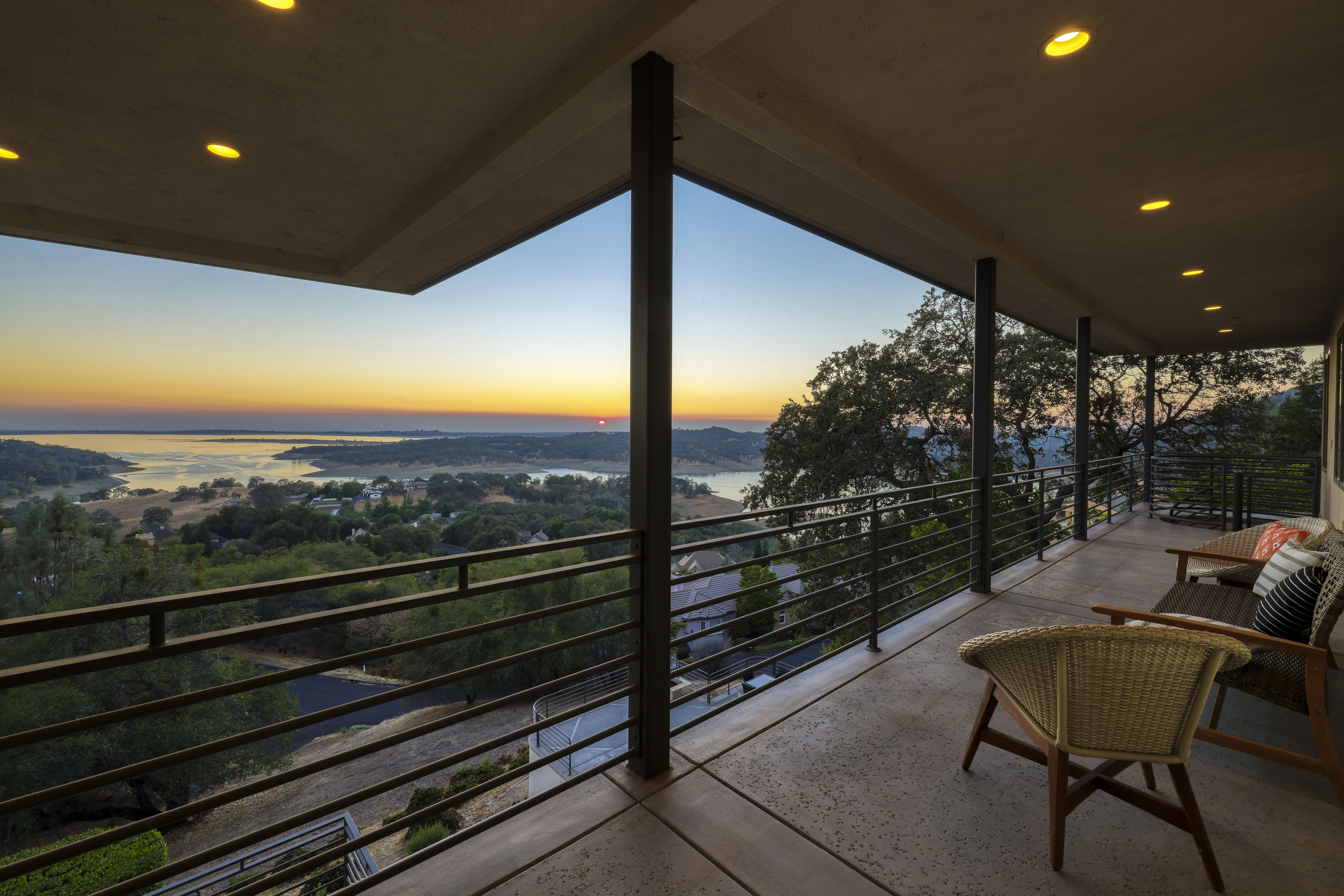 1108 La Sierra Drive