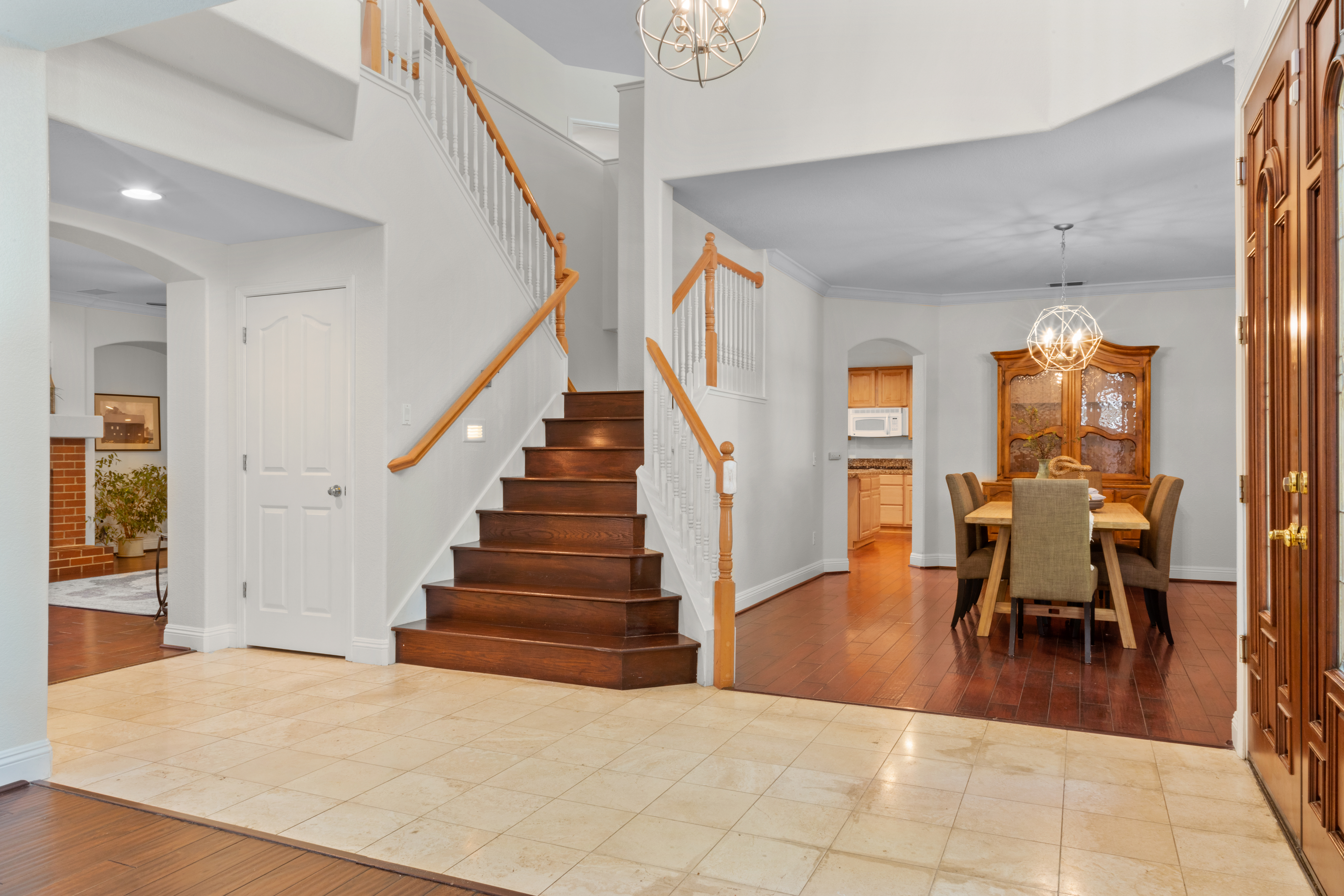 117 Goldstone Court