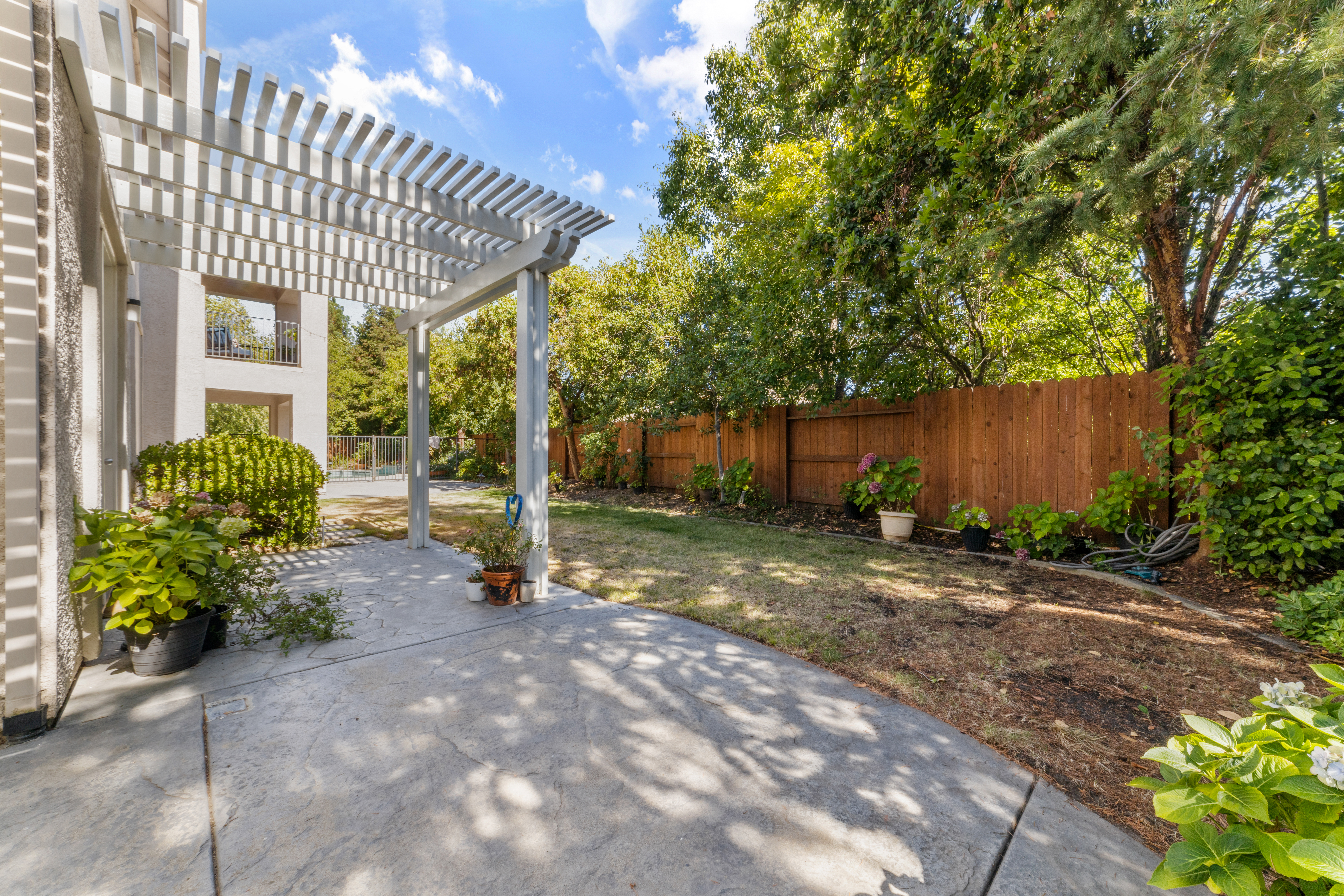 117 Goldstone Court