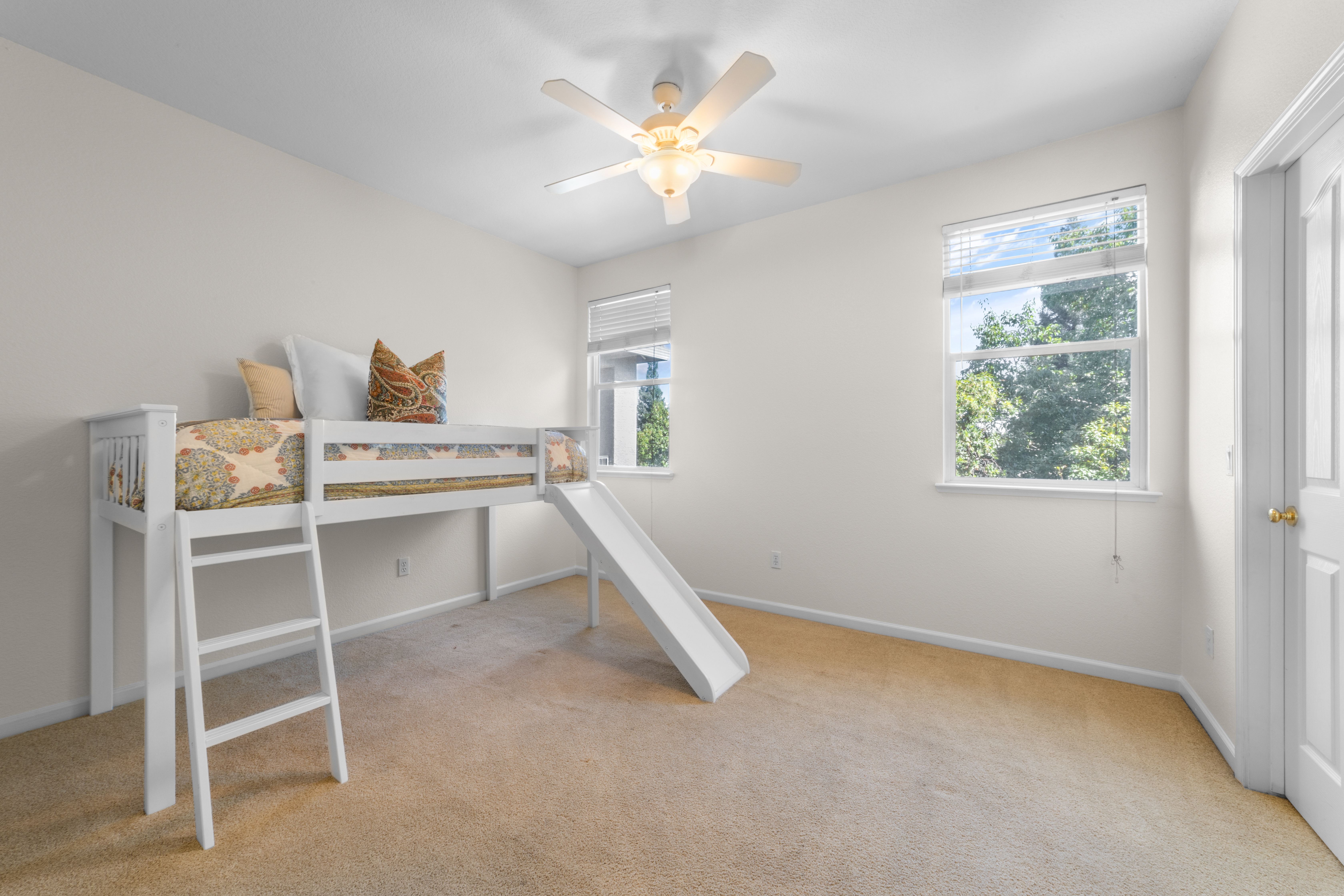 117 Goldstone Court