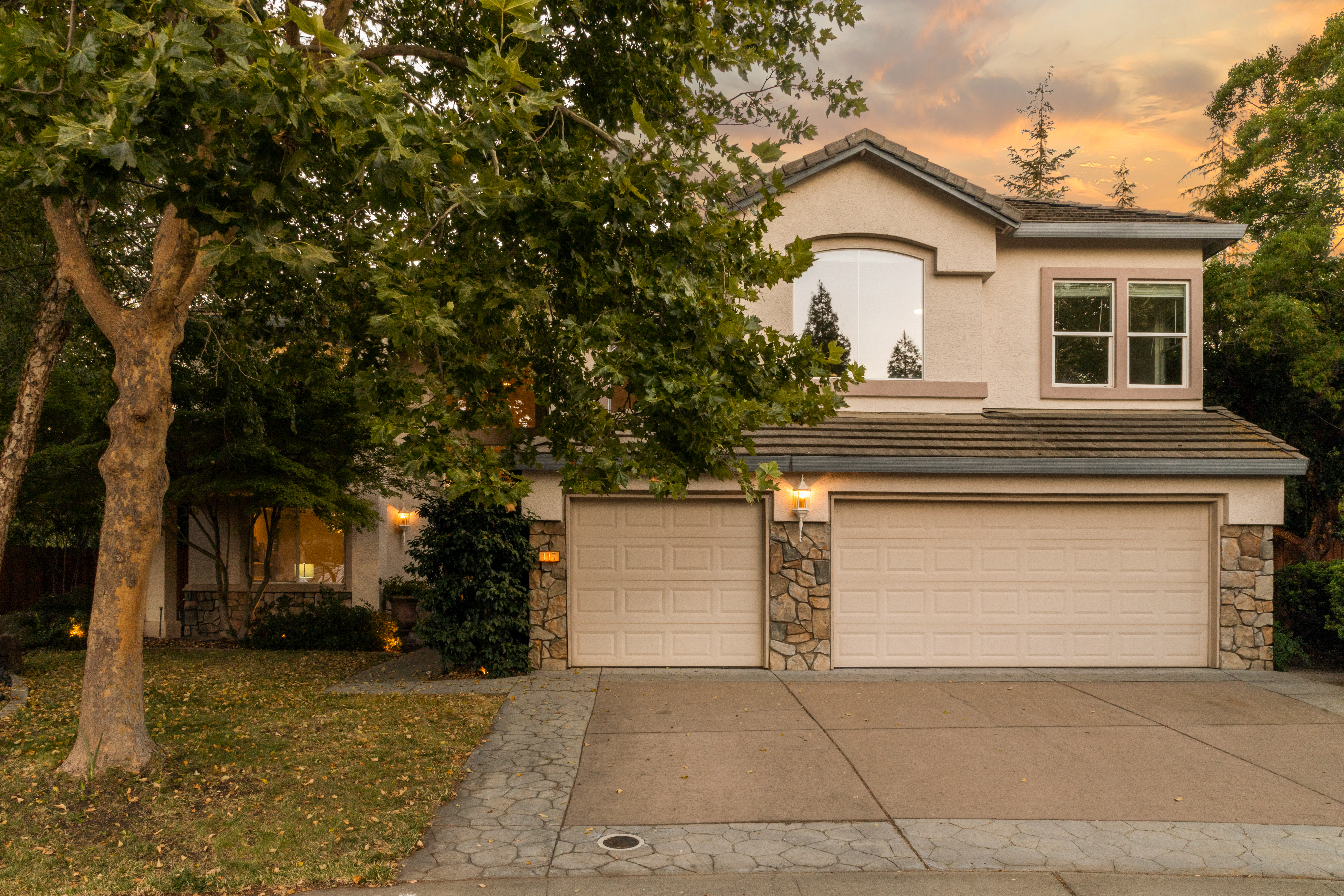 117 Goldstone Court
