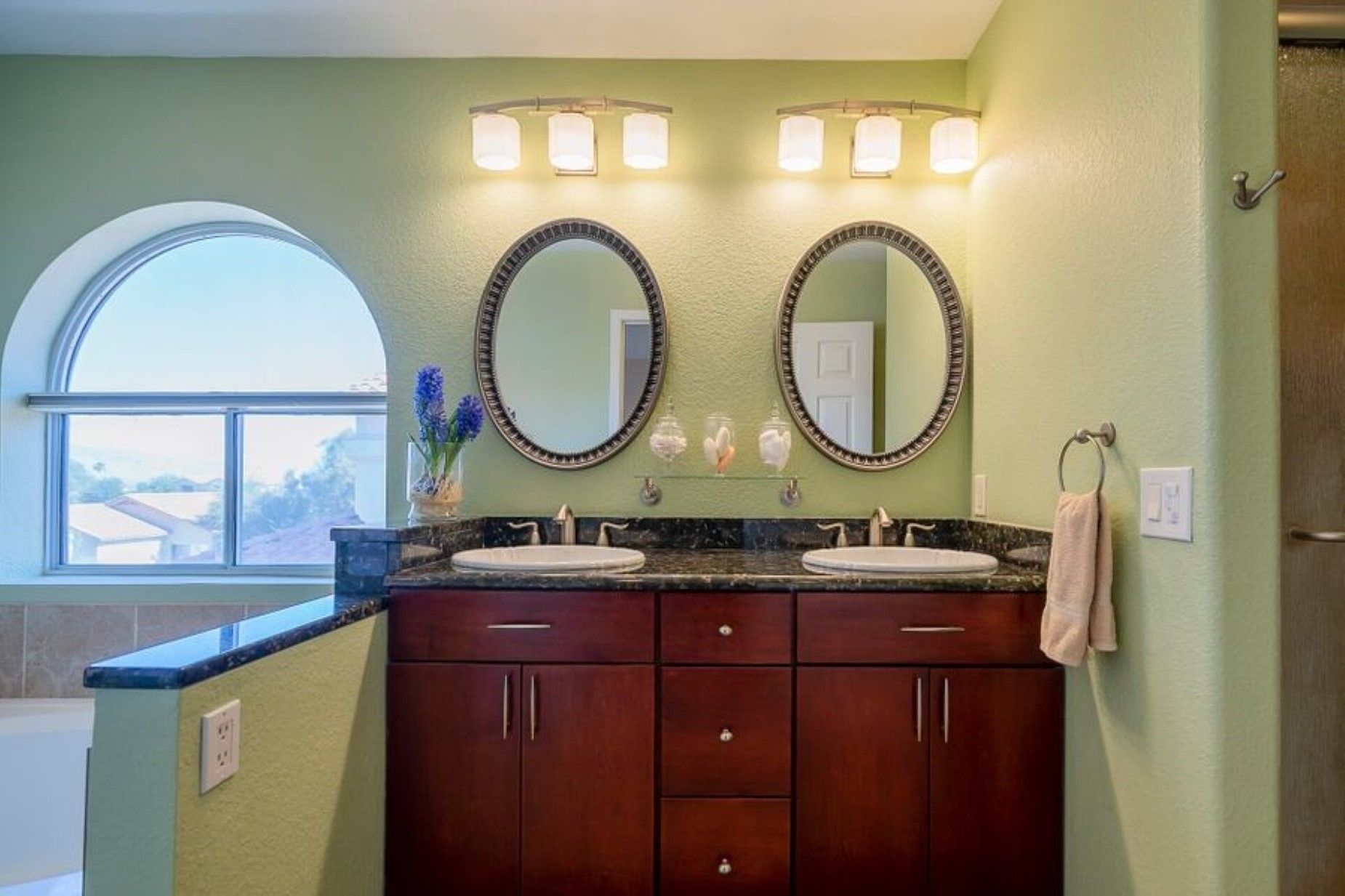 5681 N Verde Mountain Drive