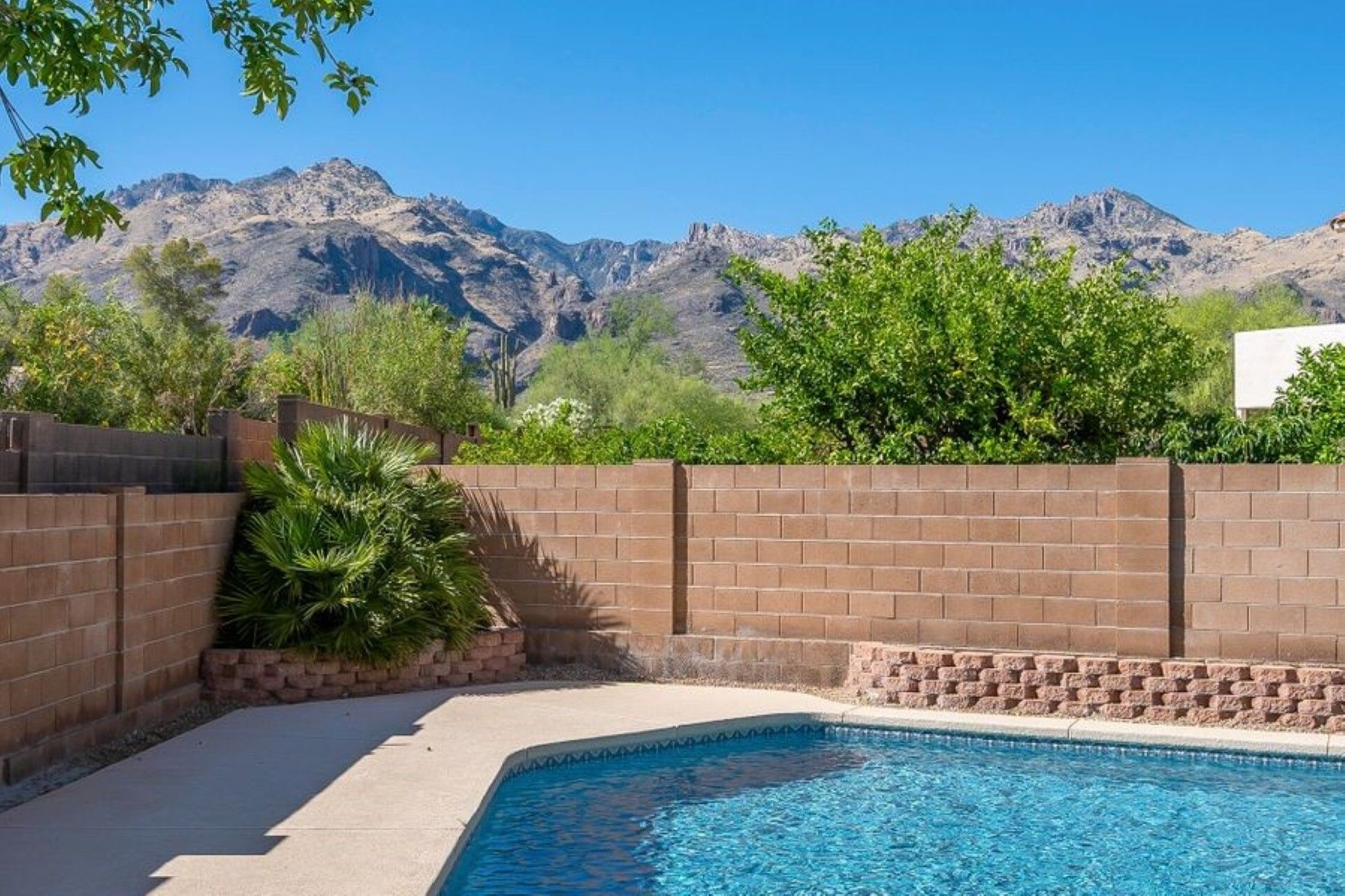 5681 N Verde Mountain Drive