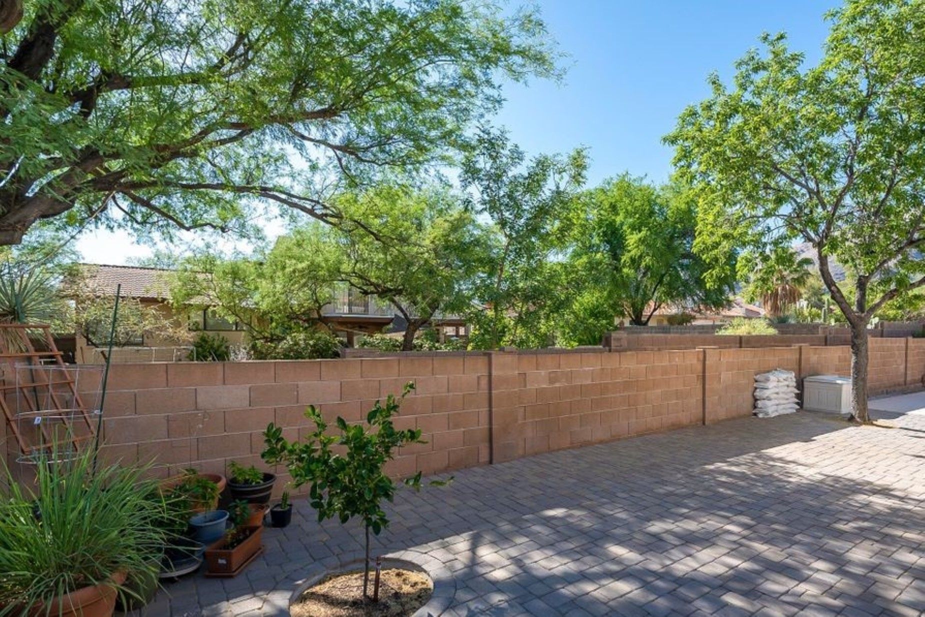 5681 N Verde Mountain Drive