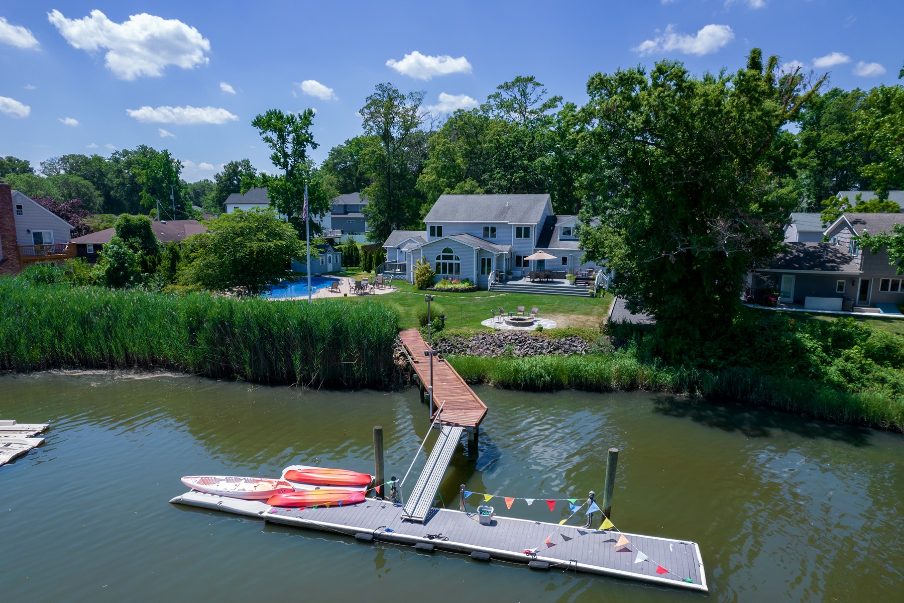 119 Bridgewaters Dr