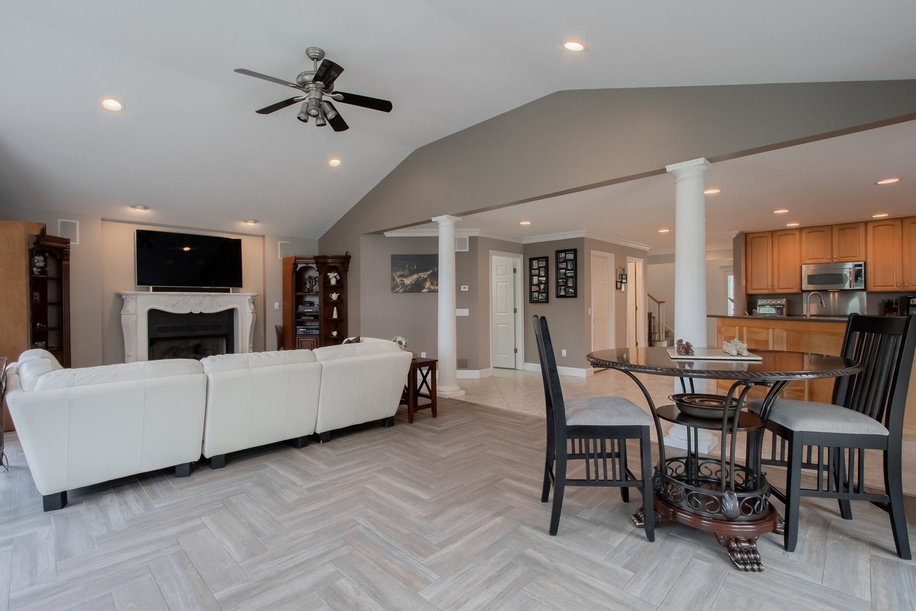 119 Bridgewaters Dr