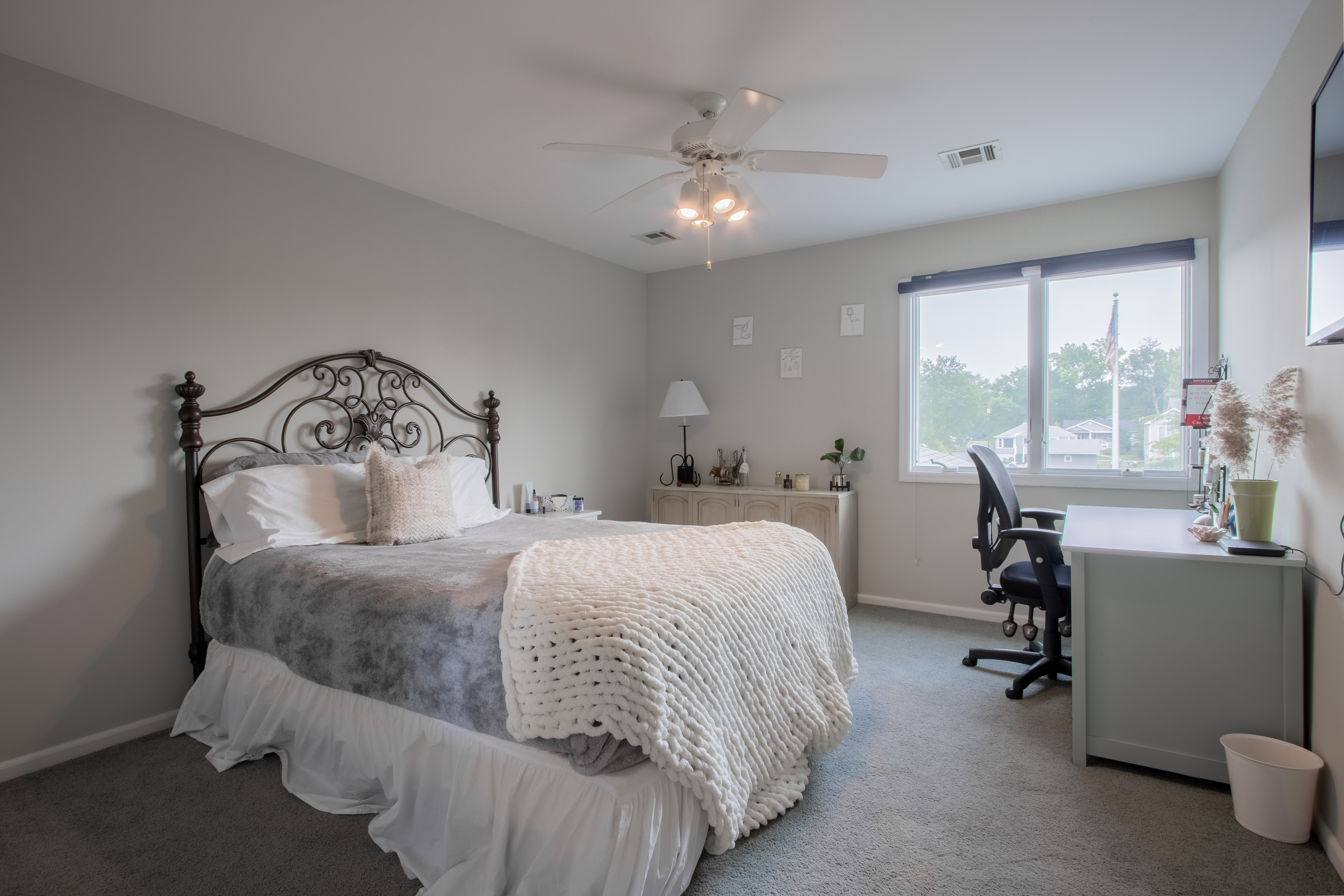 119 Bridgewaters Dr