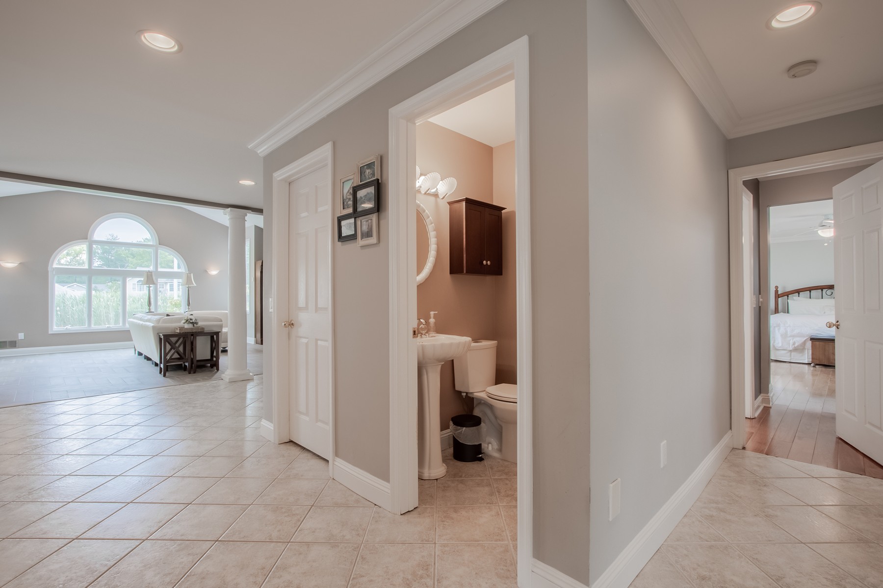 119 Bridgewaters Dr