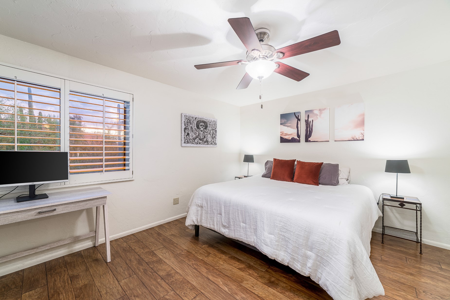 5757 North Camino de la Sombra